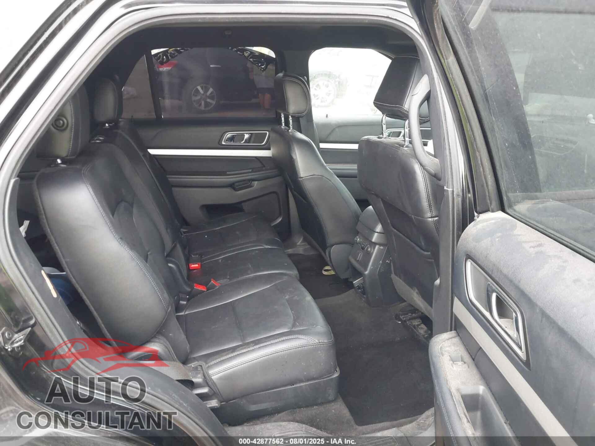 FORD EXPLORER 2016 - 1FM5K7D82GGB51492