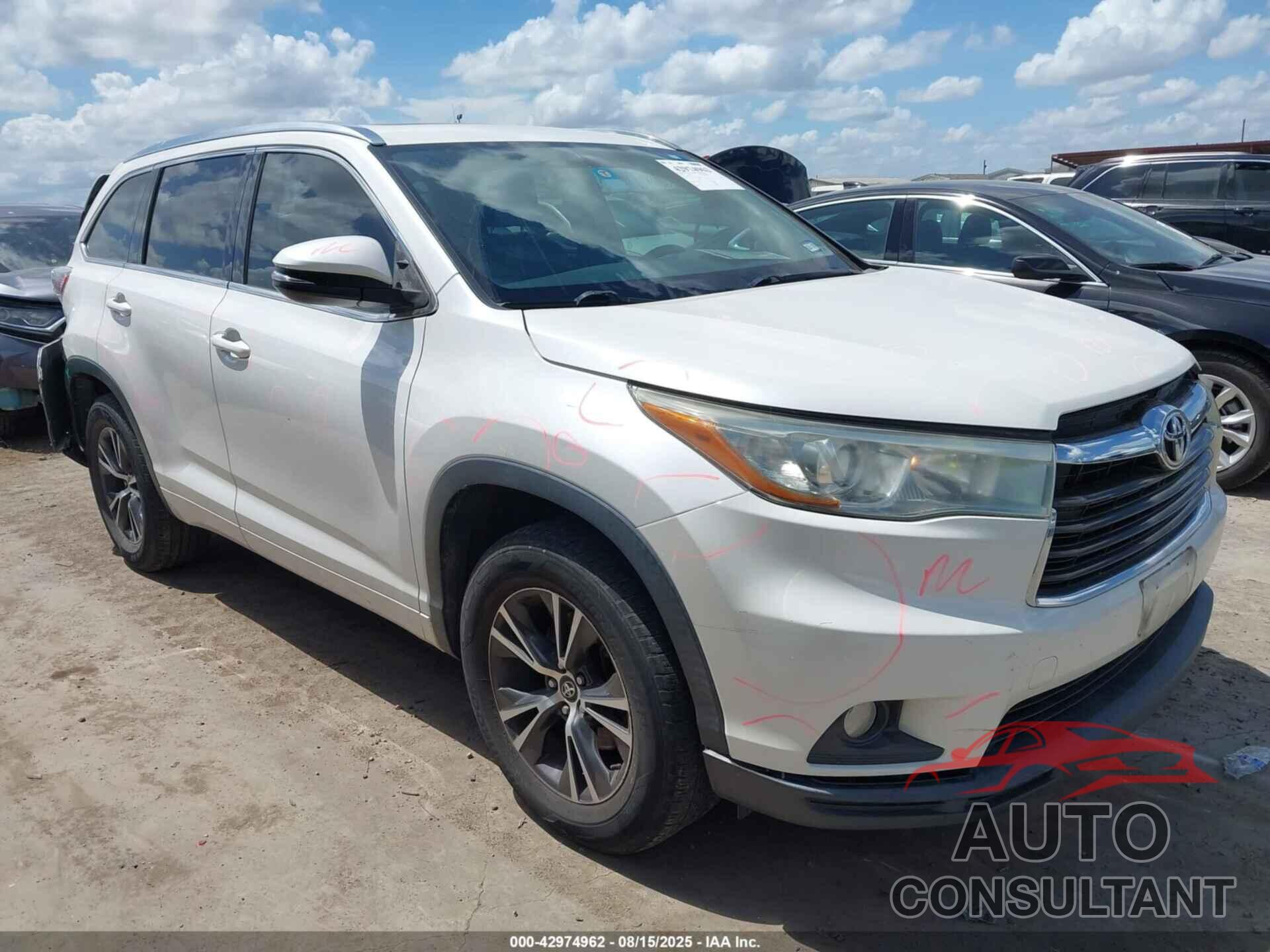 TOYOTA HIGHLANDER 2016 - 5TDKKRFH3GS149871
