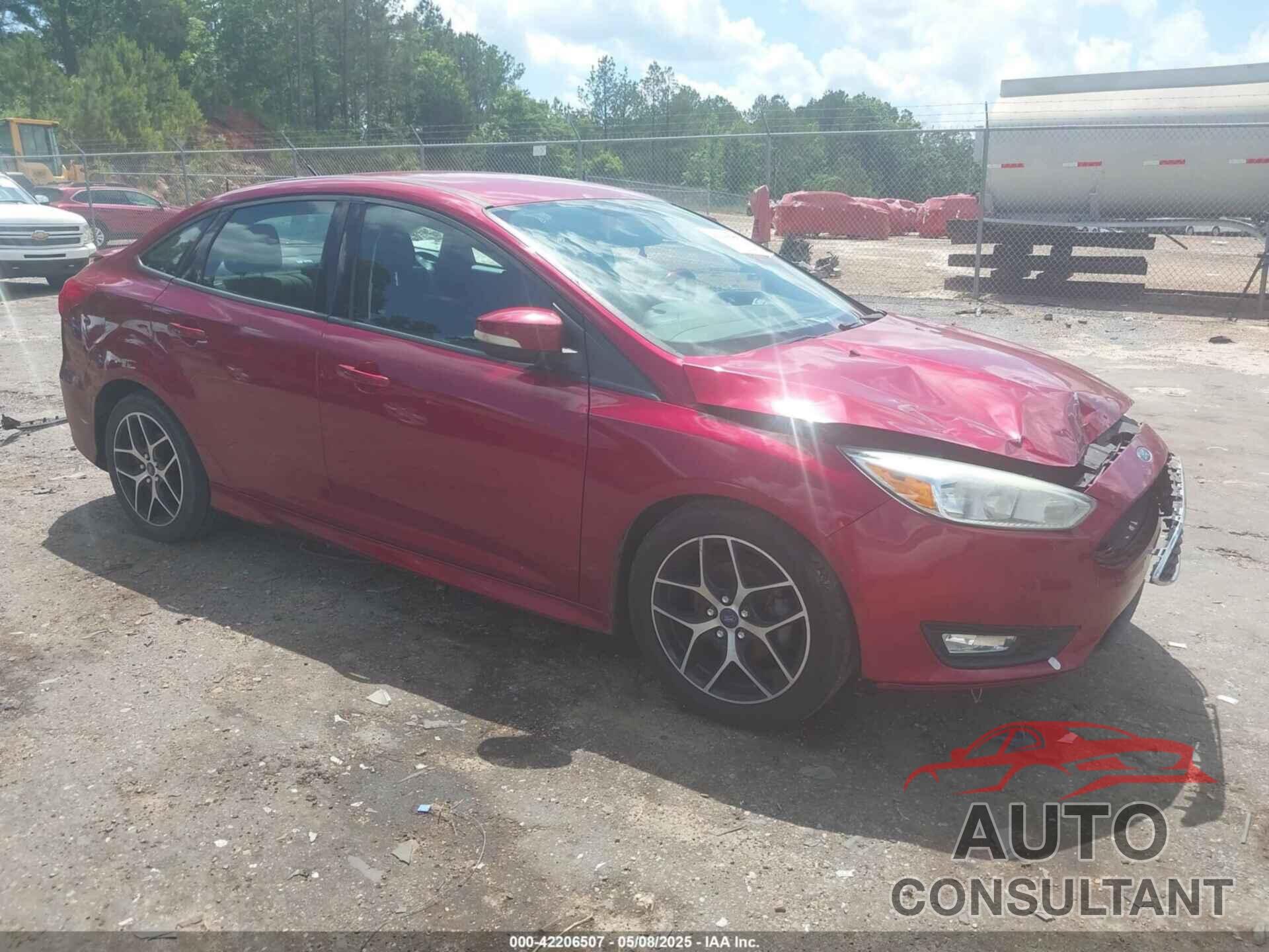 FORD FOCUS 2015 - 1FADP3F25FL313033