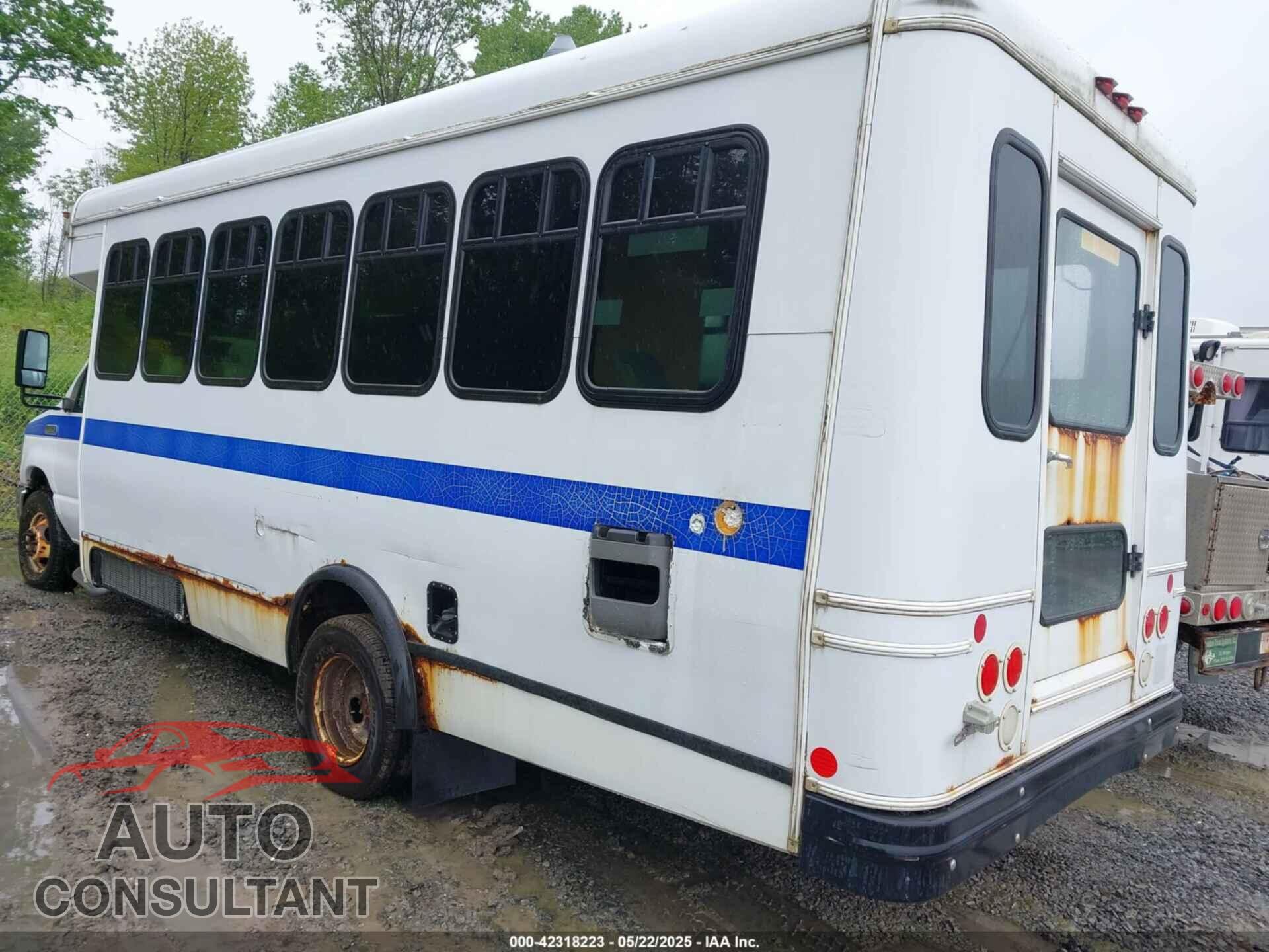 FORD E-450 CUTAWAY 2011 - 1FDFE4FS8BDA22735