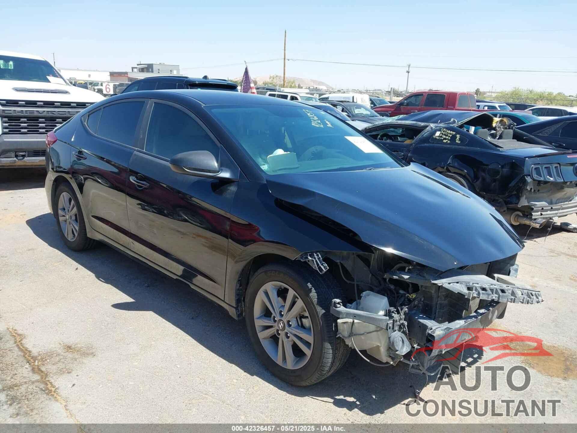 HYUNDAI ELANTRA 2018 - KMHD84LFXJU470303