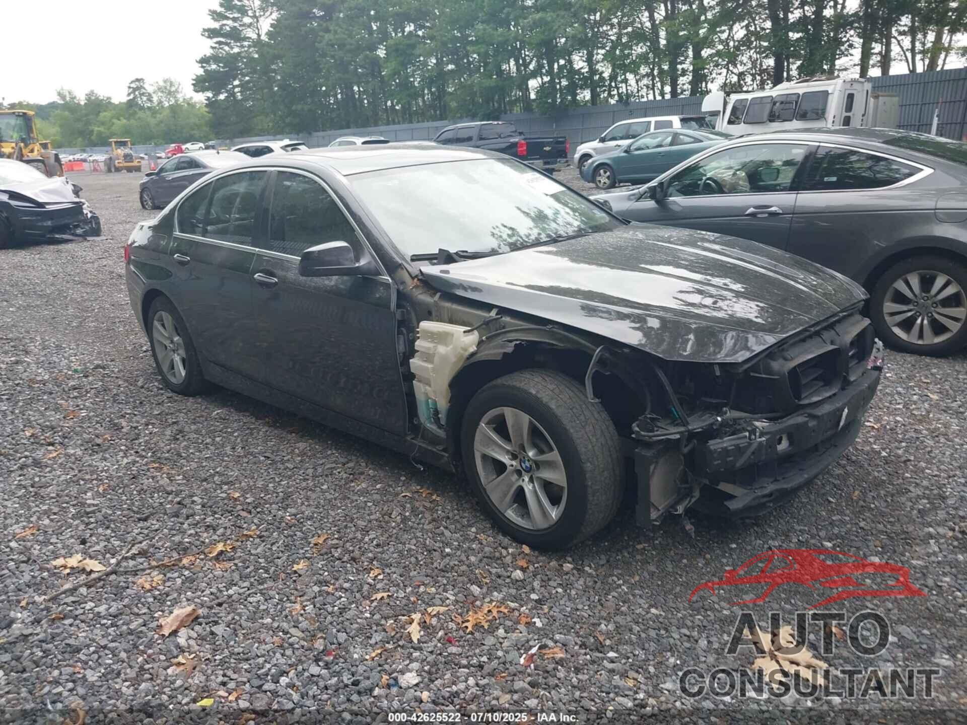 BMW 528I 2013 - WBAXH5C5XDDW13718