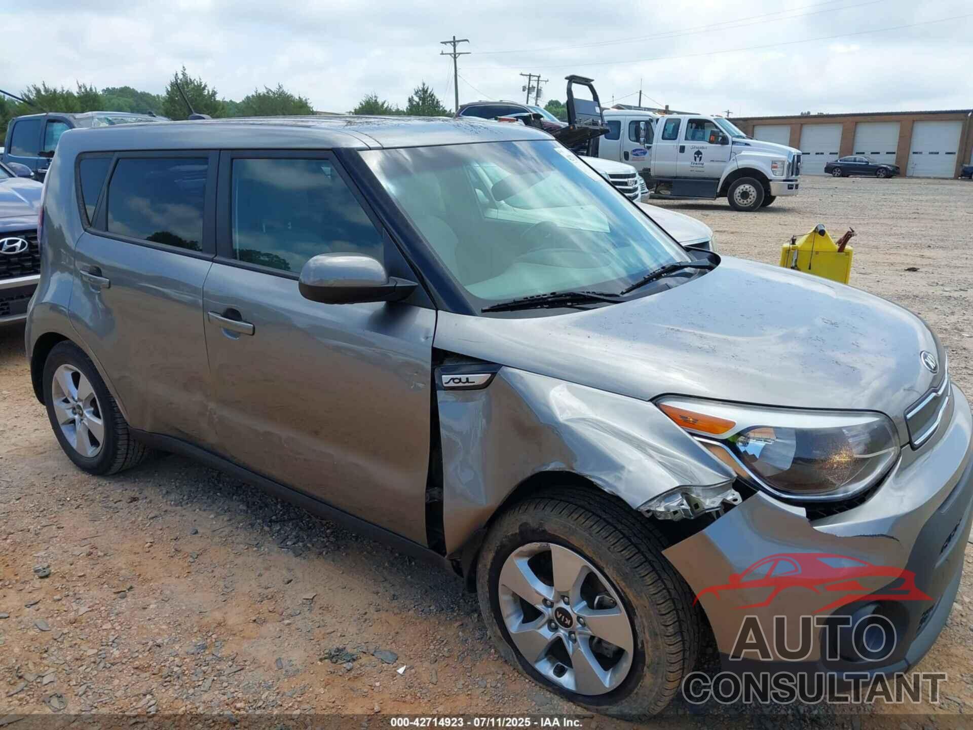 KIA SOUL 2017 - KNDJN2A25H7487765
