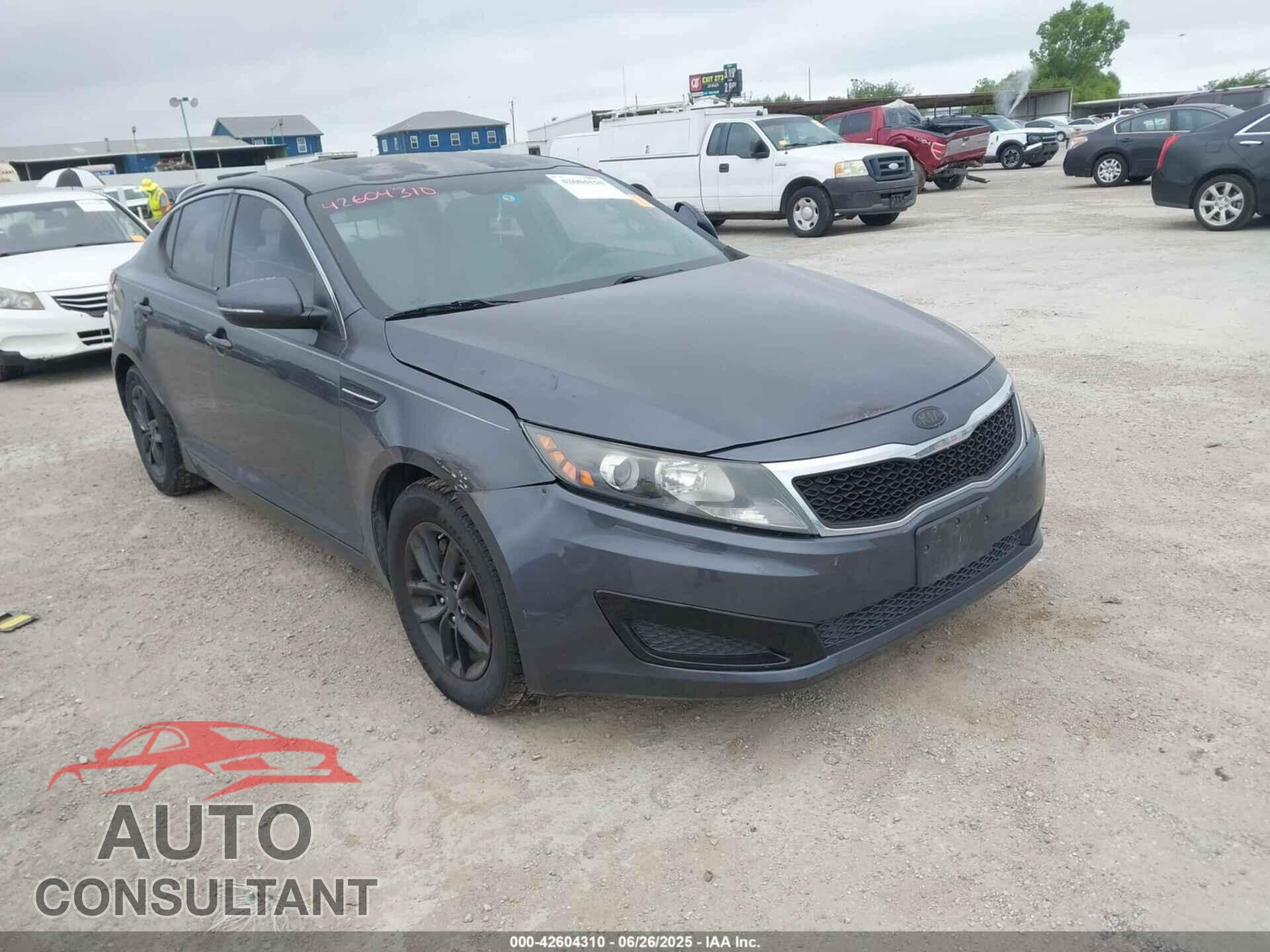 KIA OPTIMA 2011 - KNAGM4A73B5111053