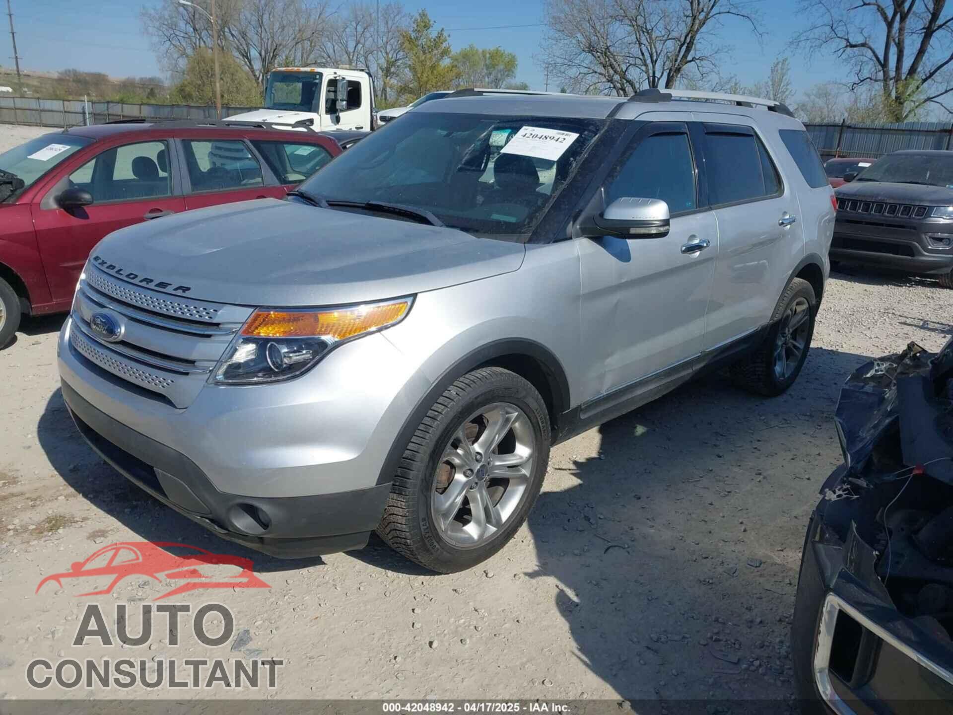 FORD EXPLORER 2011 - 1FMHK8F84BGA00596