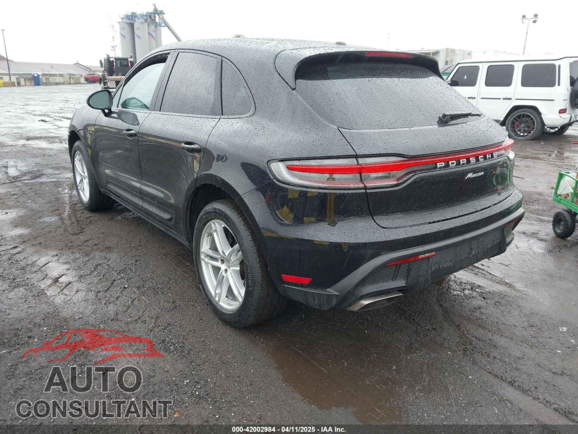 PORSCHE MACAN 2023 - WP1AA2A56PLB18326