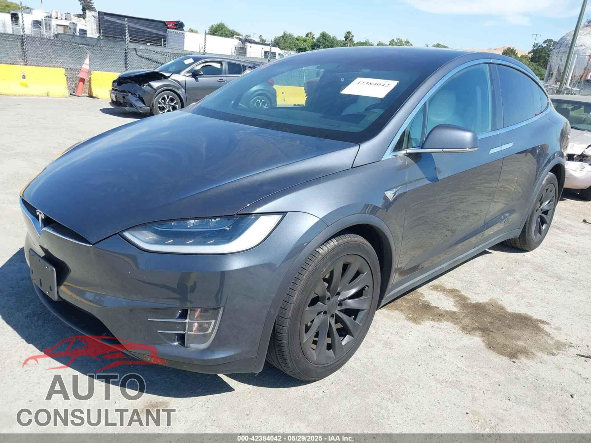 TESLA MODEL X 2017 - 5YJXCDE2XHF077253