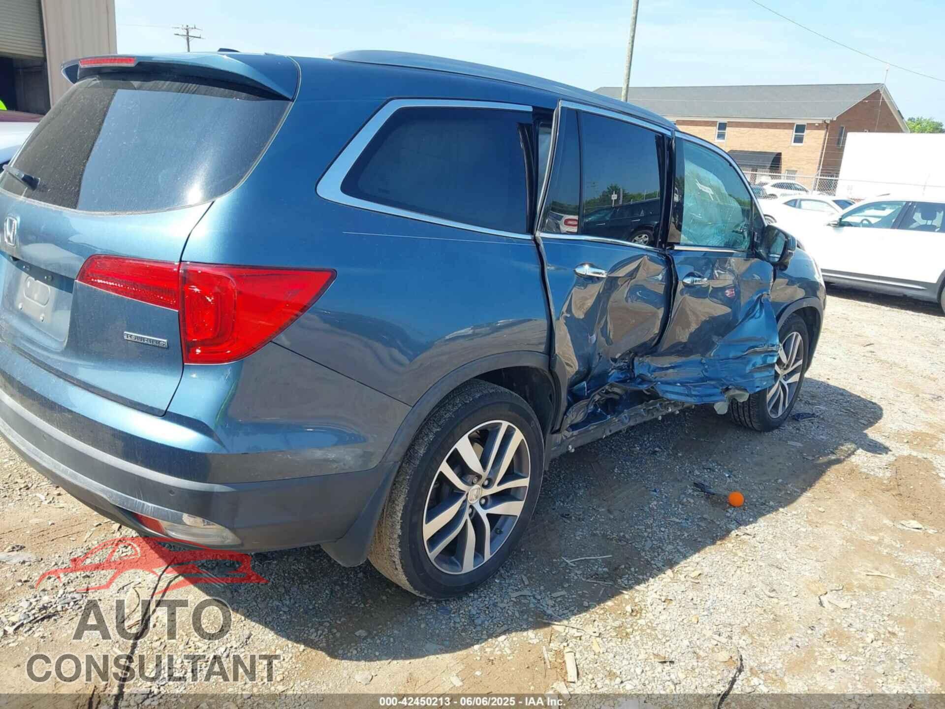 HONDA PILOT 2017 - 5FNYF5H96HB032210
