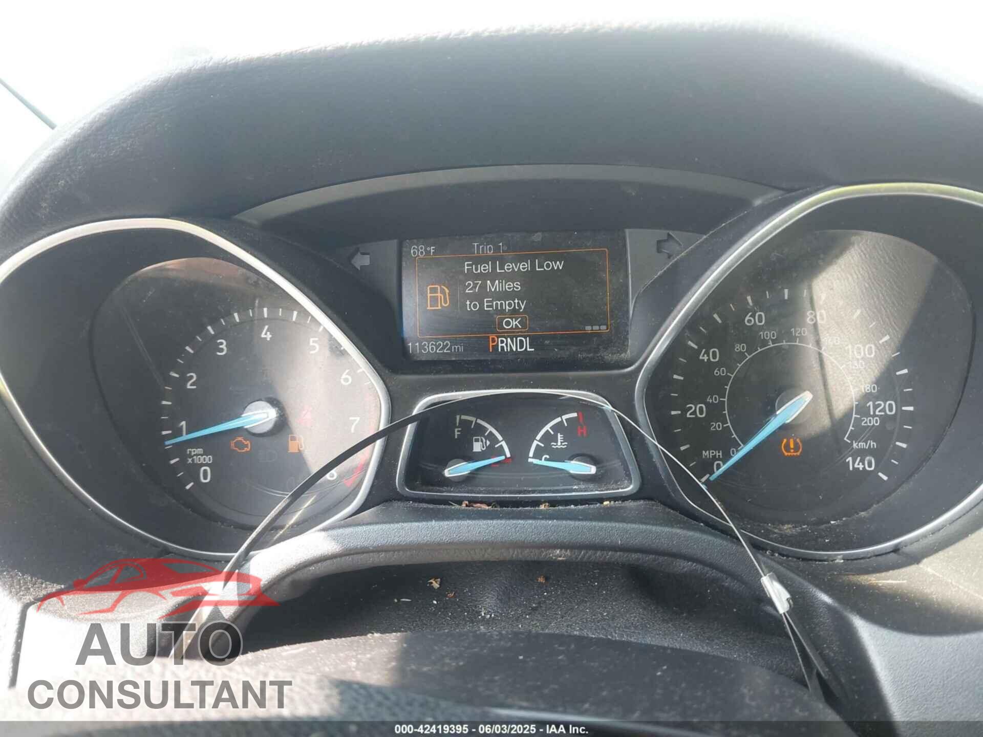 FORD FOCUS 2018 - 1FADP3F28JL317019
