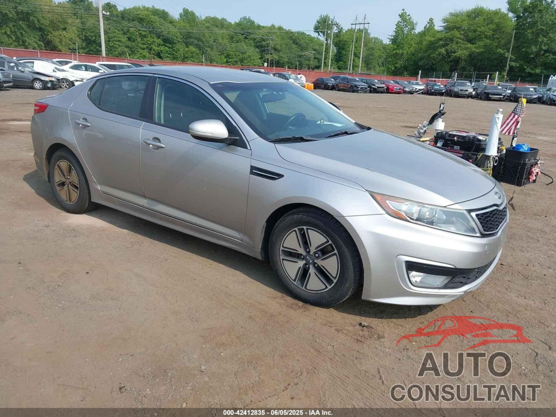 KIA OPTIMA HYBRID 2012 - KNAGM4ADXC5011698