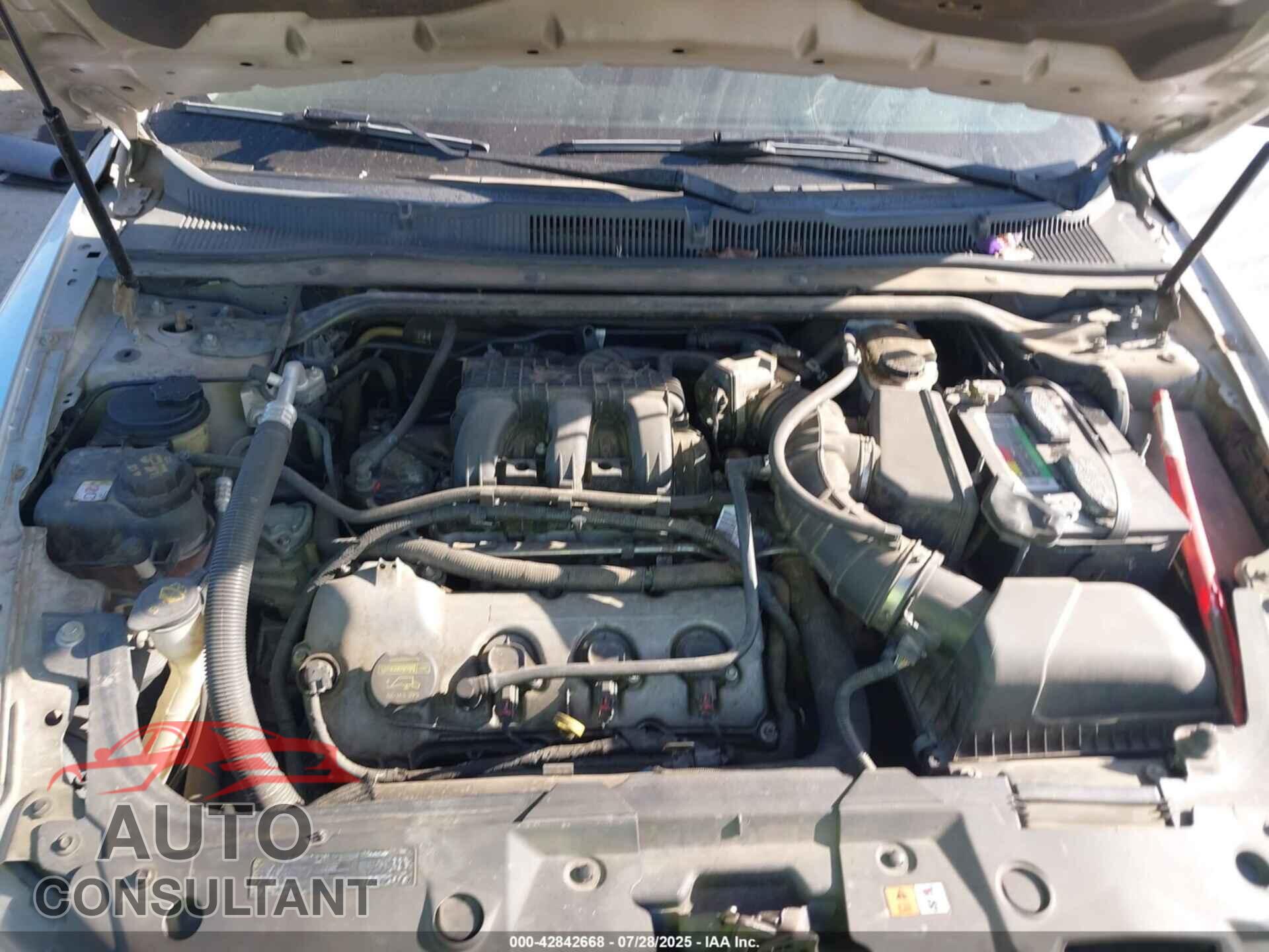 FORD TAURUS 2011 - 1FAHP2FW5BG120625