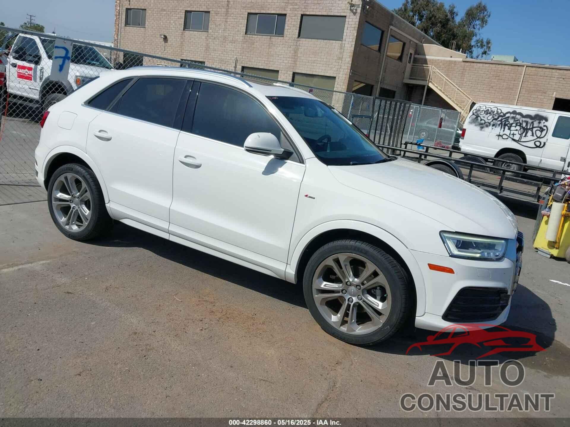 AUDI Q3 2016 - WA1GFCFS8GR007138