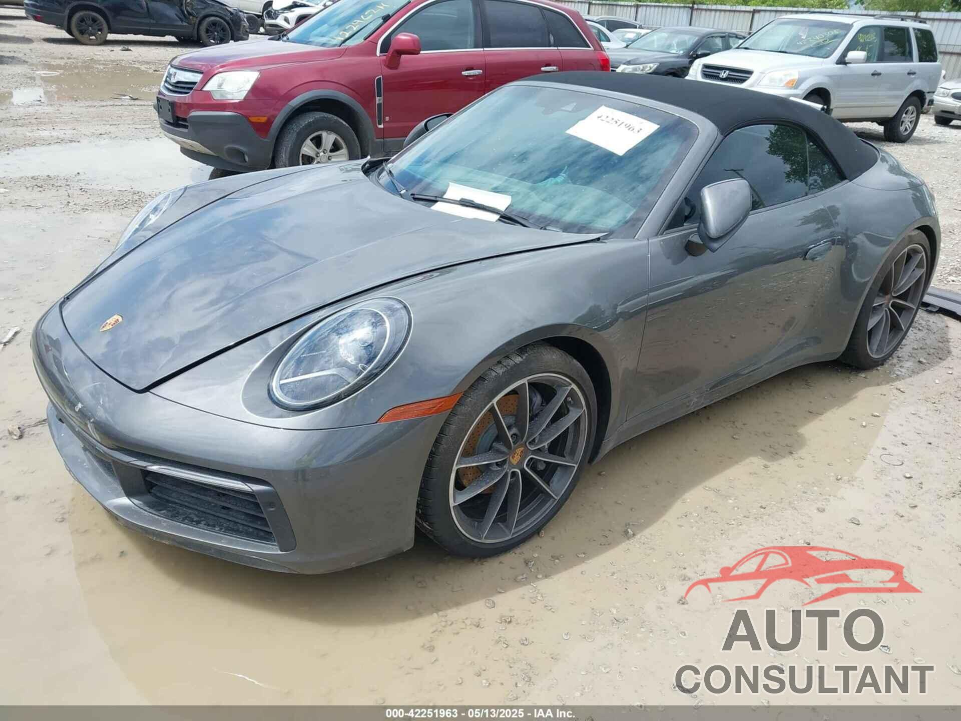 PORSCHE 911 2022 - WP0CA2A98NS236295