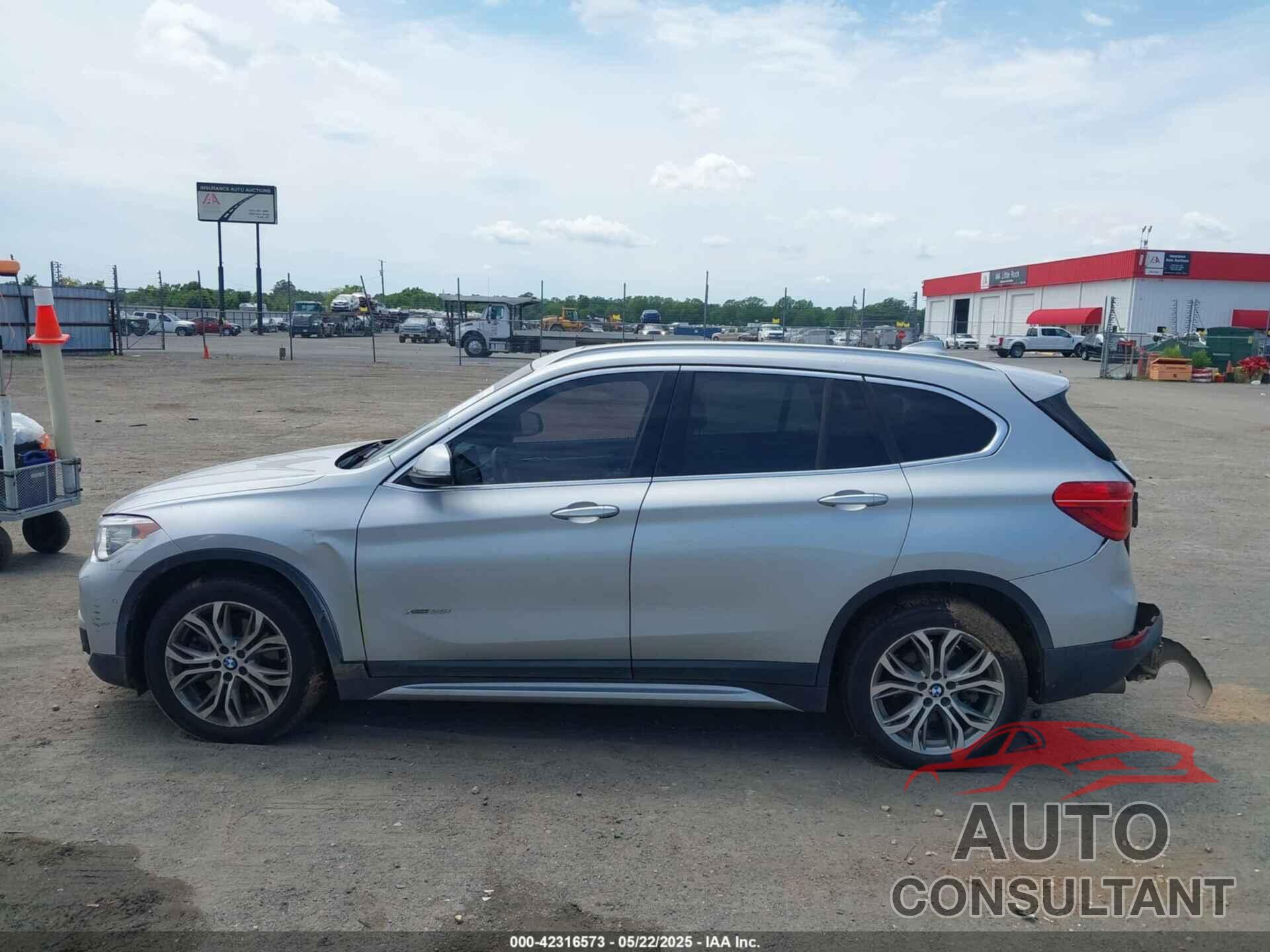 BMW X1 2016 - WBXHT3C32GP889096
