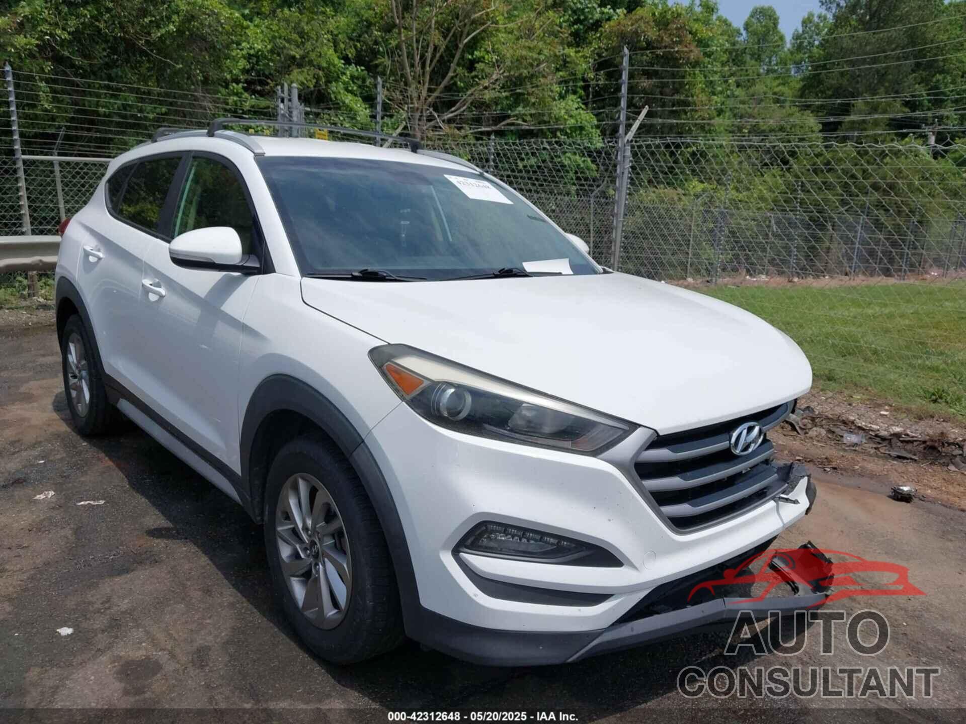 HYUNDAI TUCSON 2018 - KM8J33A41JU636835