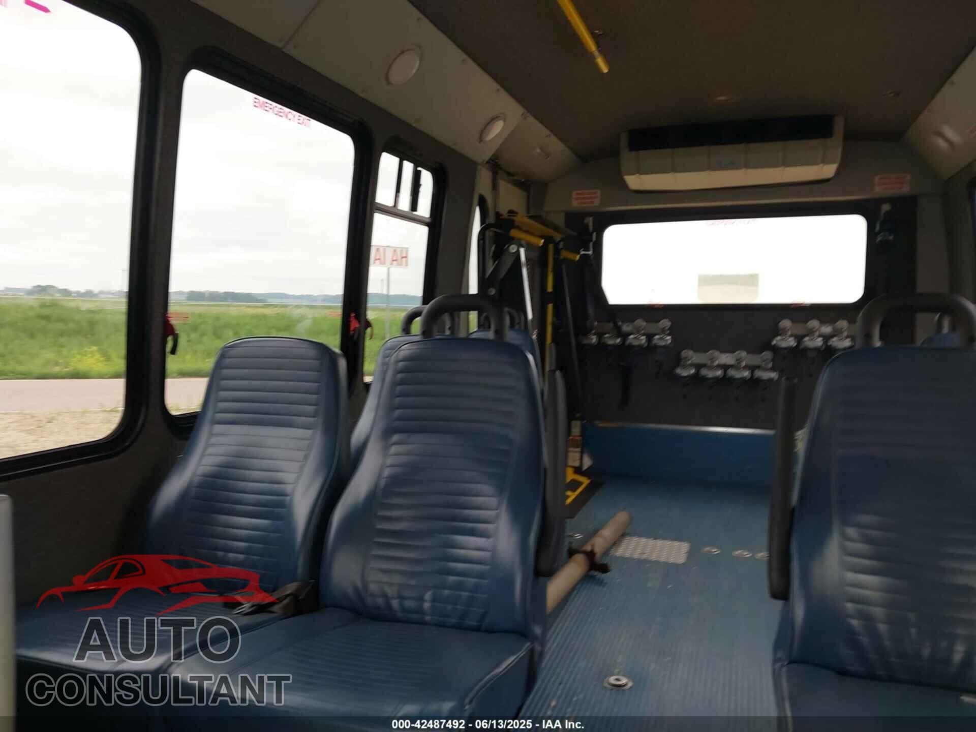 FORD E-450 CUTAWAY 2019 - 1FDFE4FS8KDC56132