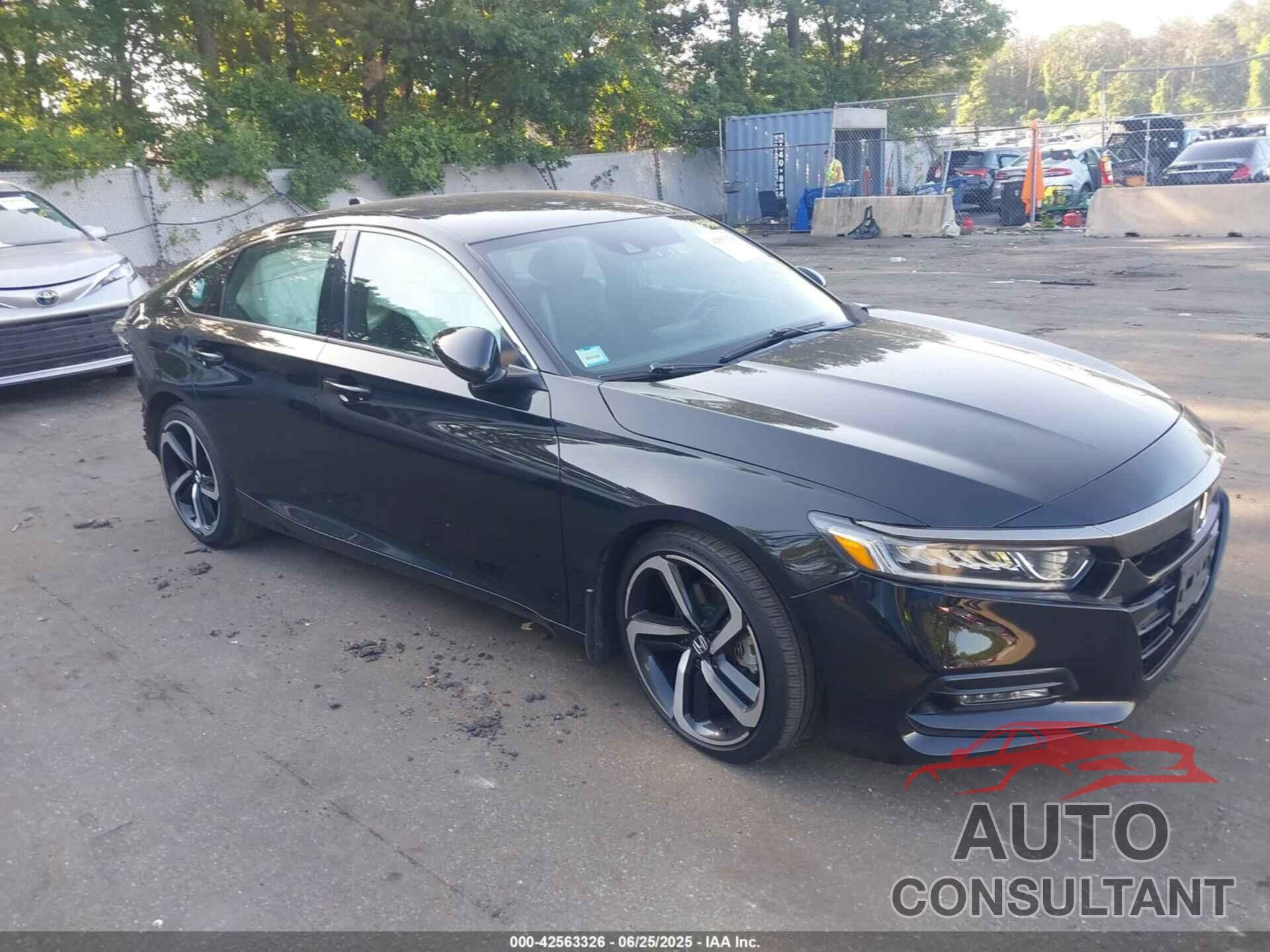 HONDA ACCORD 2018 - 1HGCV1F39JA180145