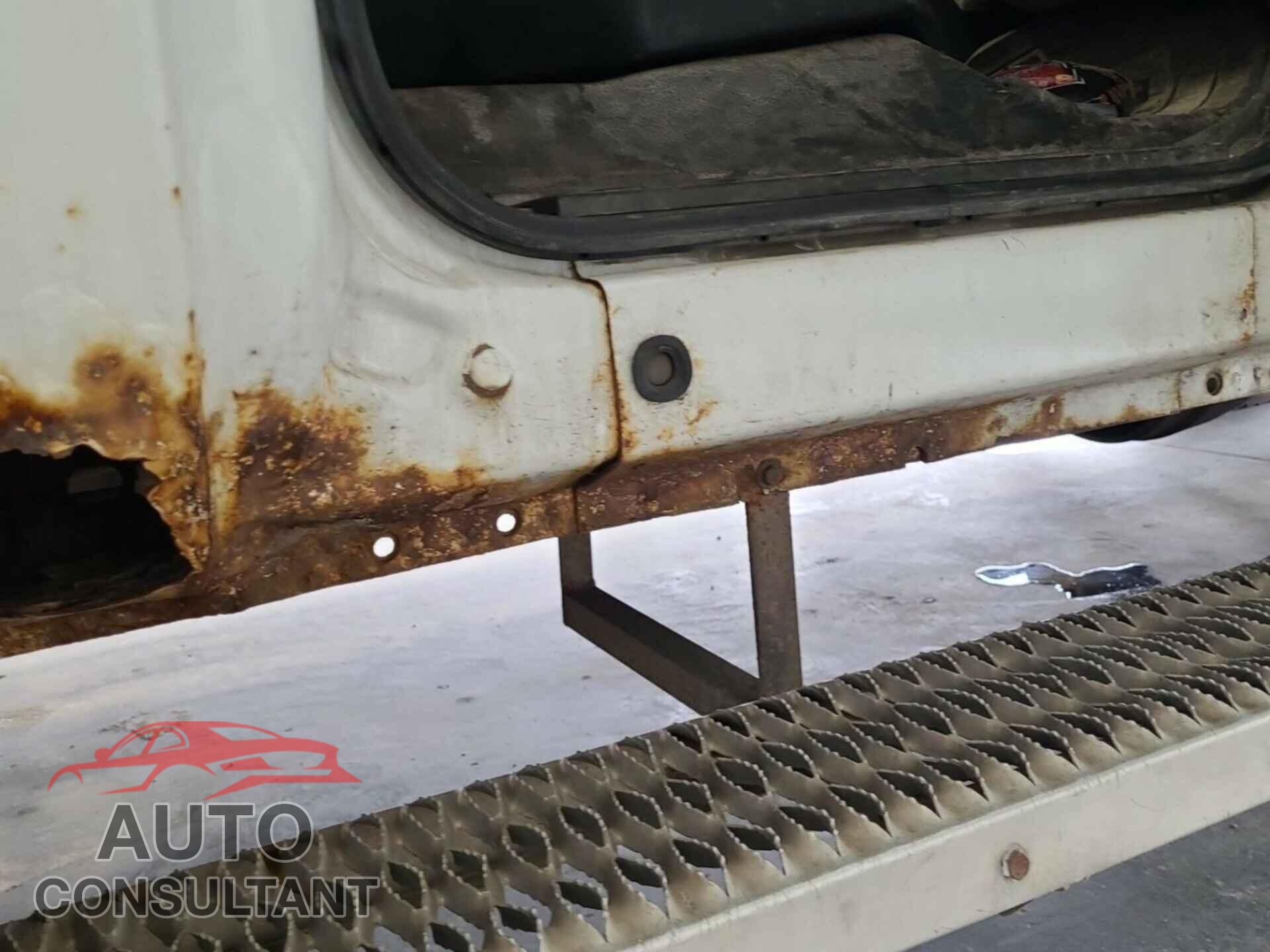 FORD F-350 2011 - 1FT8W3B65BEB77458