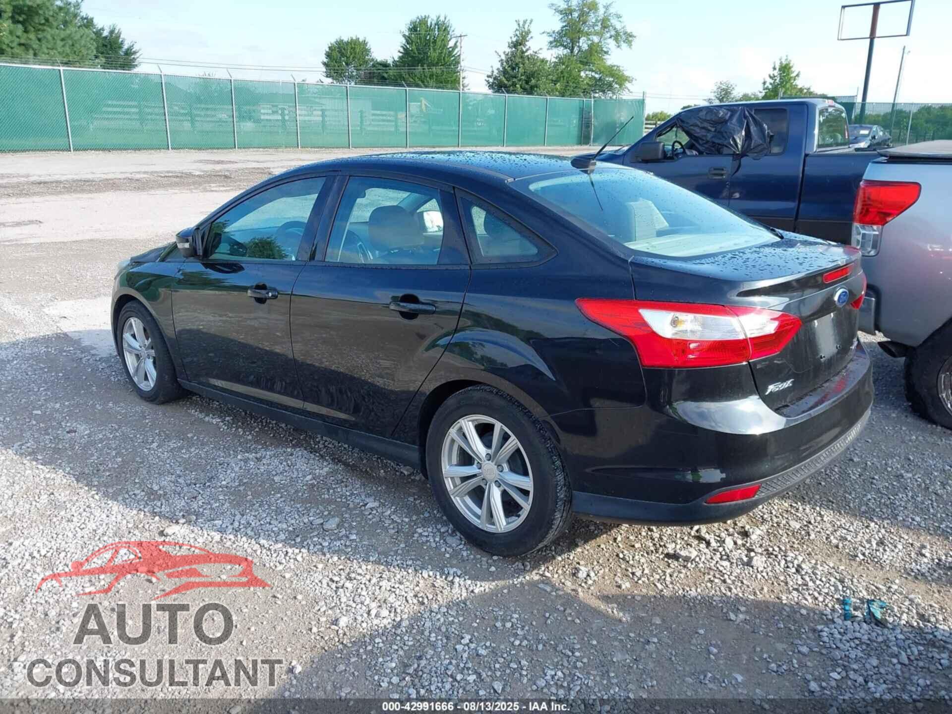FORD FOCUS 2014 - 1FADP3F2XEL172961