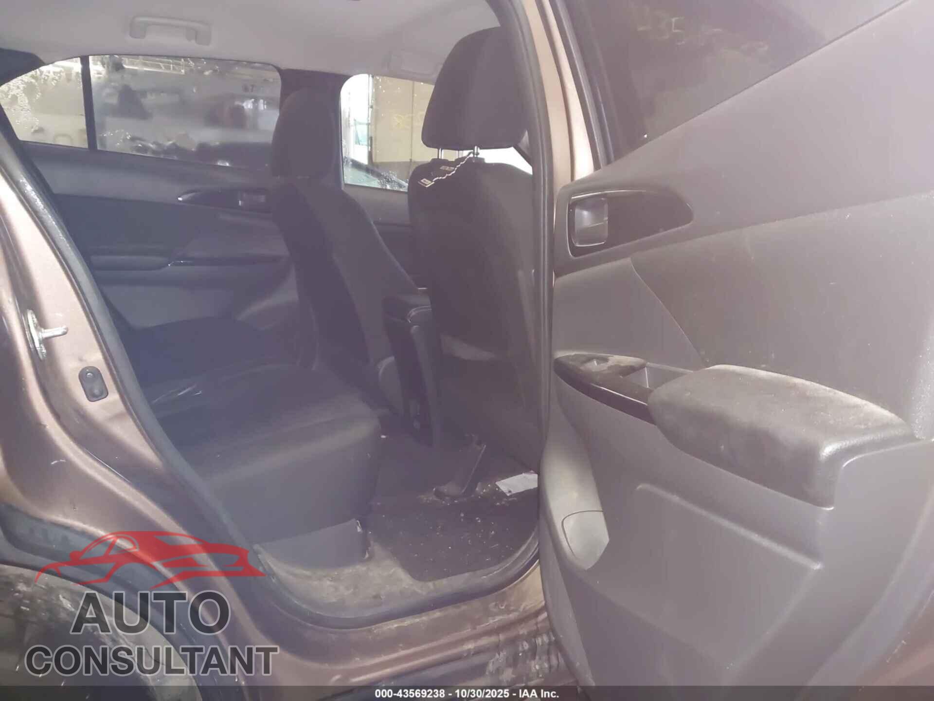MITSUBISHI ECLIPSE CROSS 2019 - JA4AT4AA6KZ002628