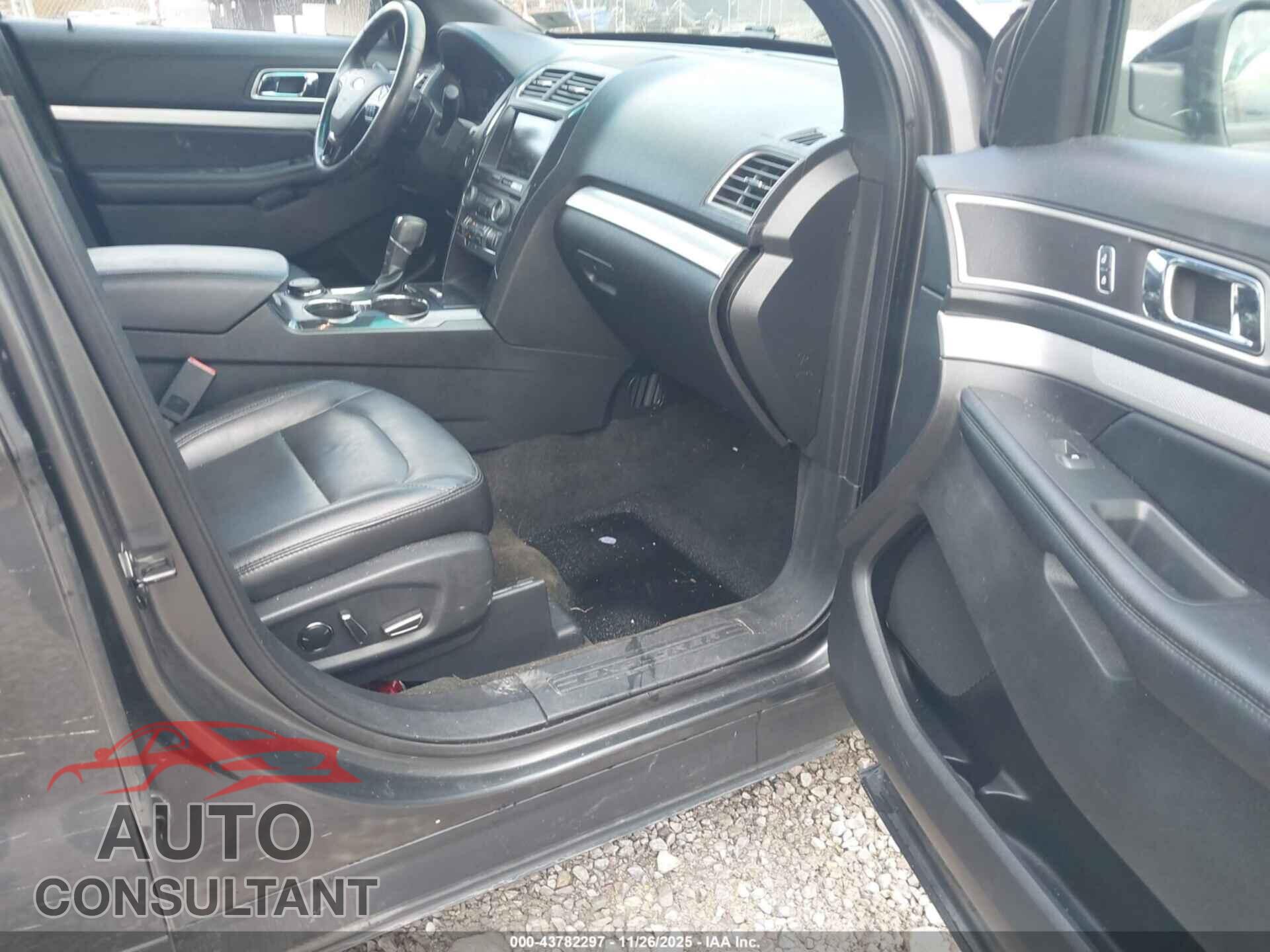 FORD EXPLORER 2016 - 1FM5K8DH2GGD24496
