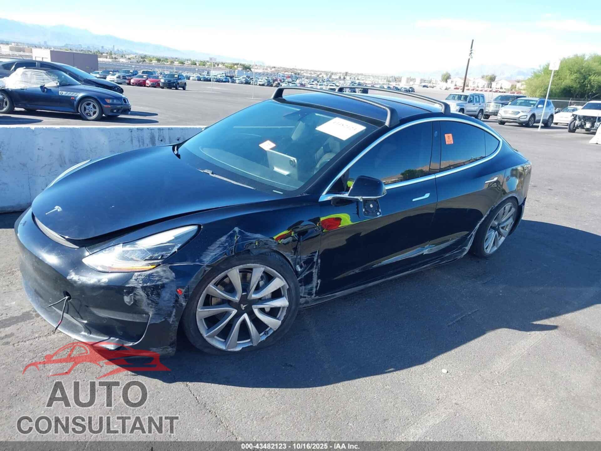 TESLA MODEL 3 2018 - 5YJ3E1EA2JF061231