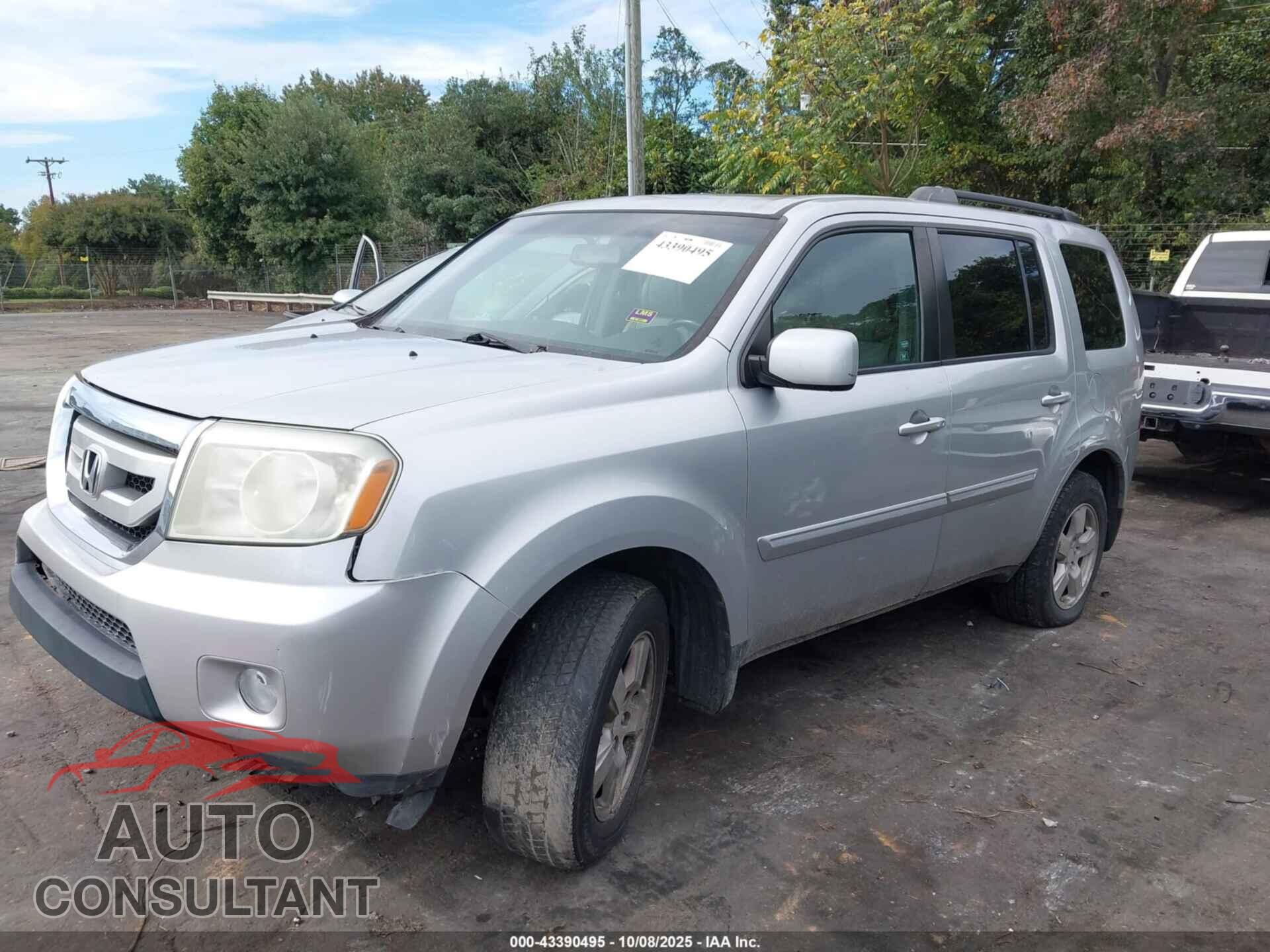 HONDA PILOT 2010 - 5FNYF4H58AB041116