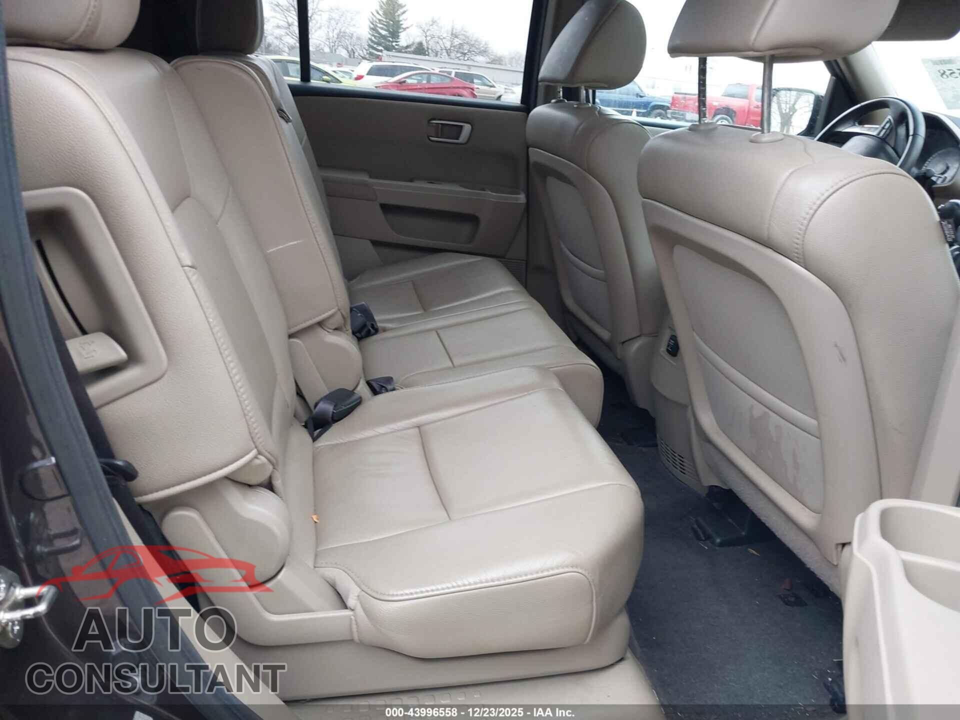 HONDA PILOT 2012 - 5FNYF4H55CB062377