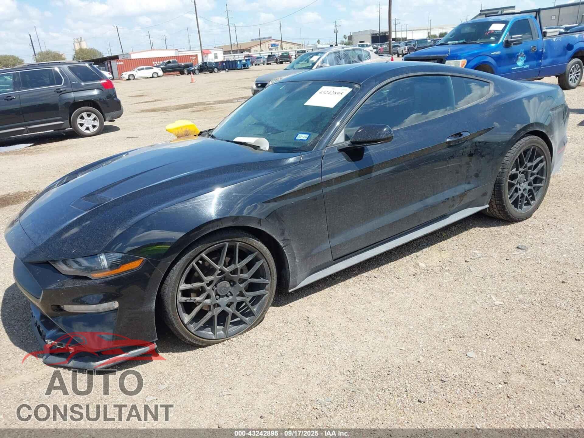 FORD MUSTANG 2018 - 1FA6P8TH6J5172856