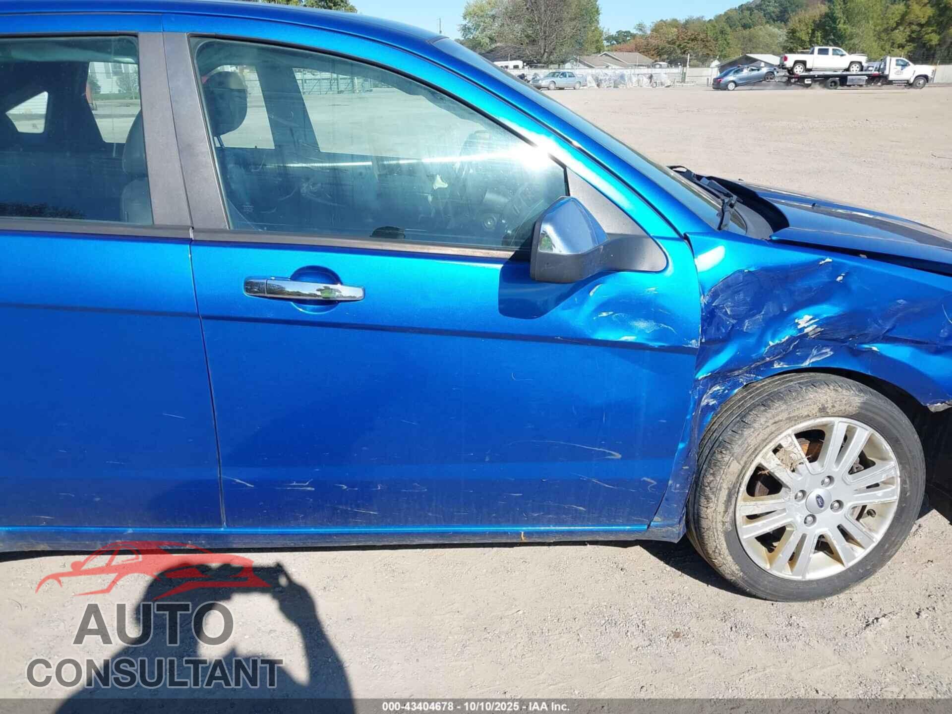 FORD FOCUS 2011 - 1FAHP3HN0BW101612
