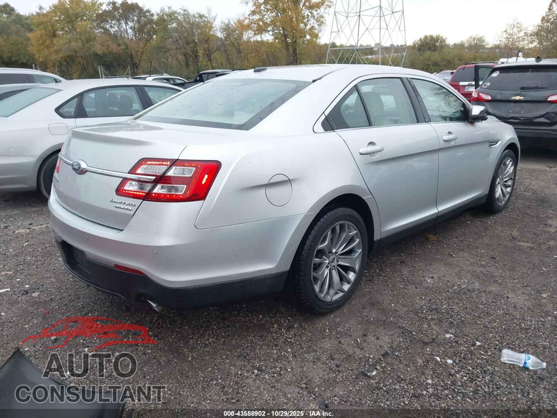 FORD TAURUS 2015 - 1FAHP2F87FG150037