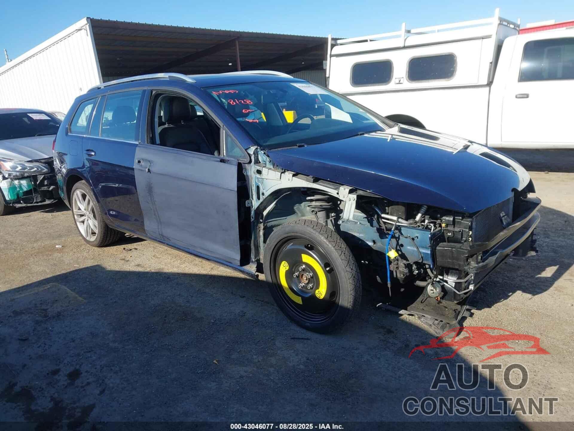 VOLKSWAGEN GOLF SPORTWAGEN 2015 - 3VWCA7AU4FM512125