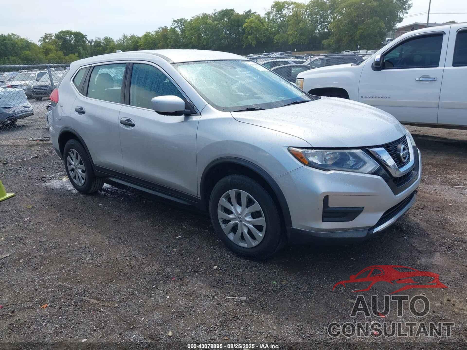 NISSAN ROGUE 2017 - KNMAT2MTXHP564897