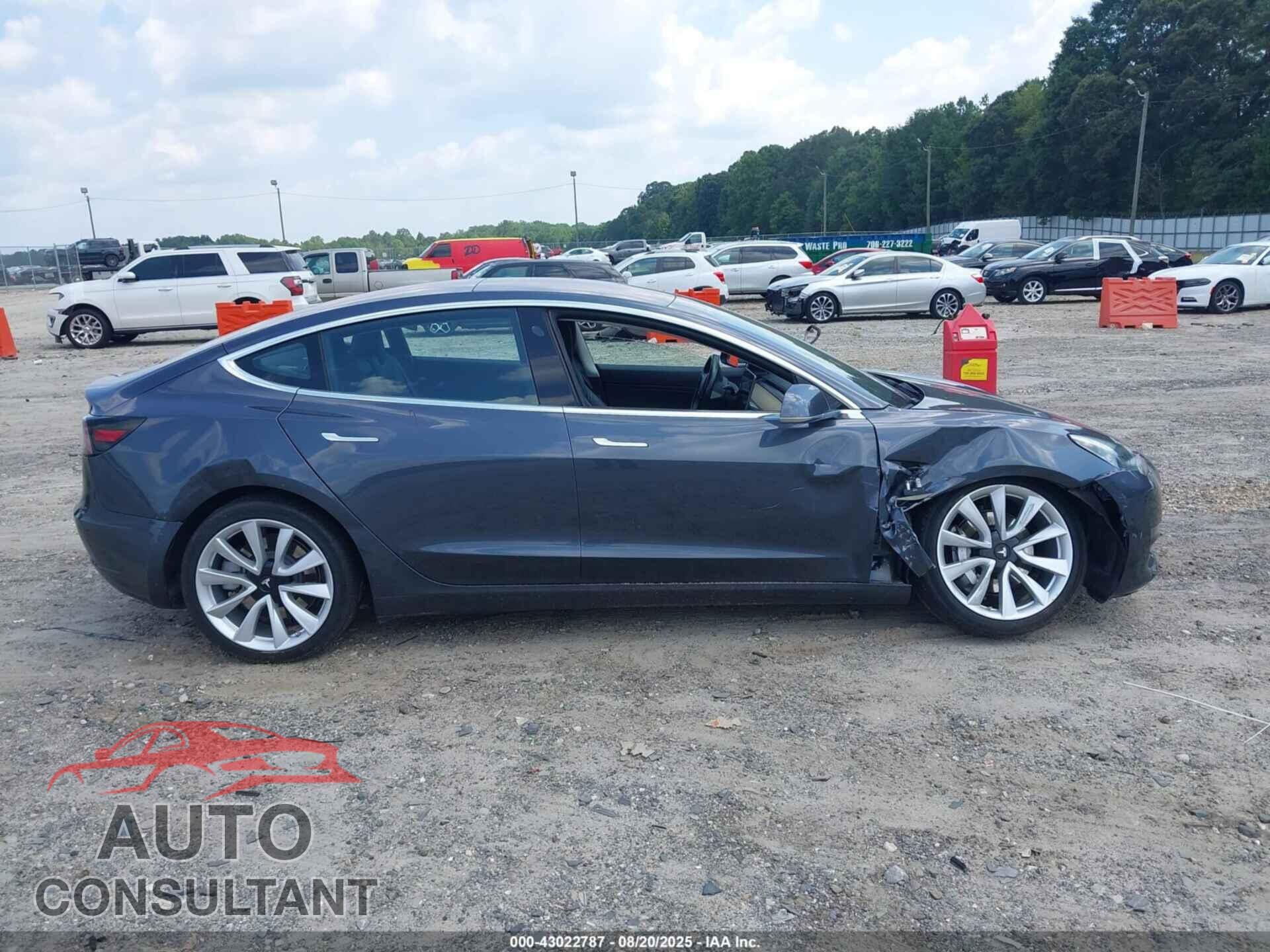 TESLA MODEL 3 2018 - 5YJ3E1EA4JF020065