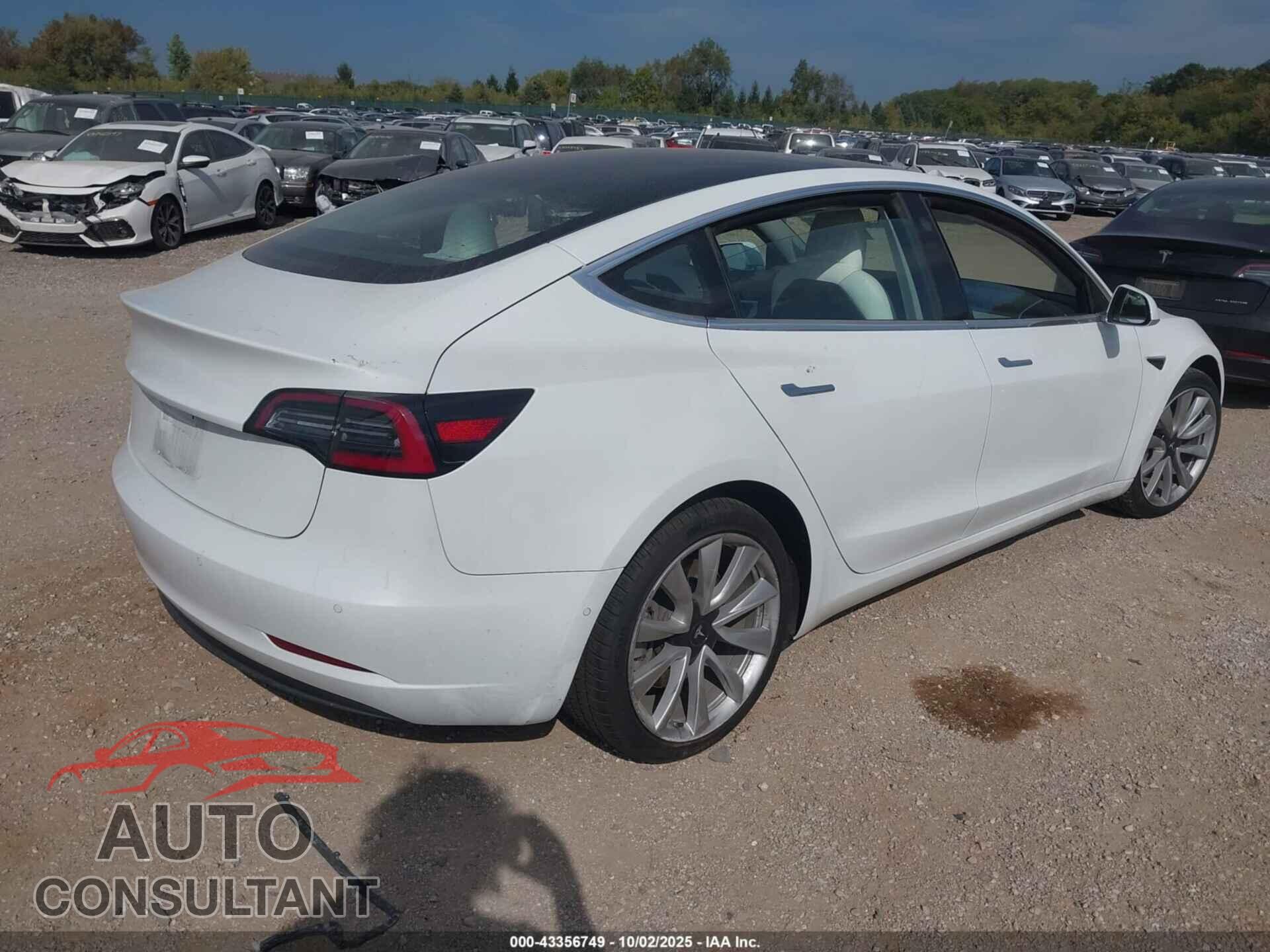 TESLA MODEL 3 2018 - 5YJ3E1EB7JF098090