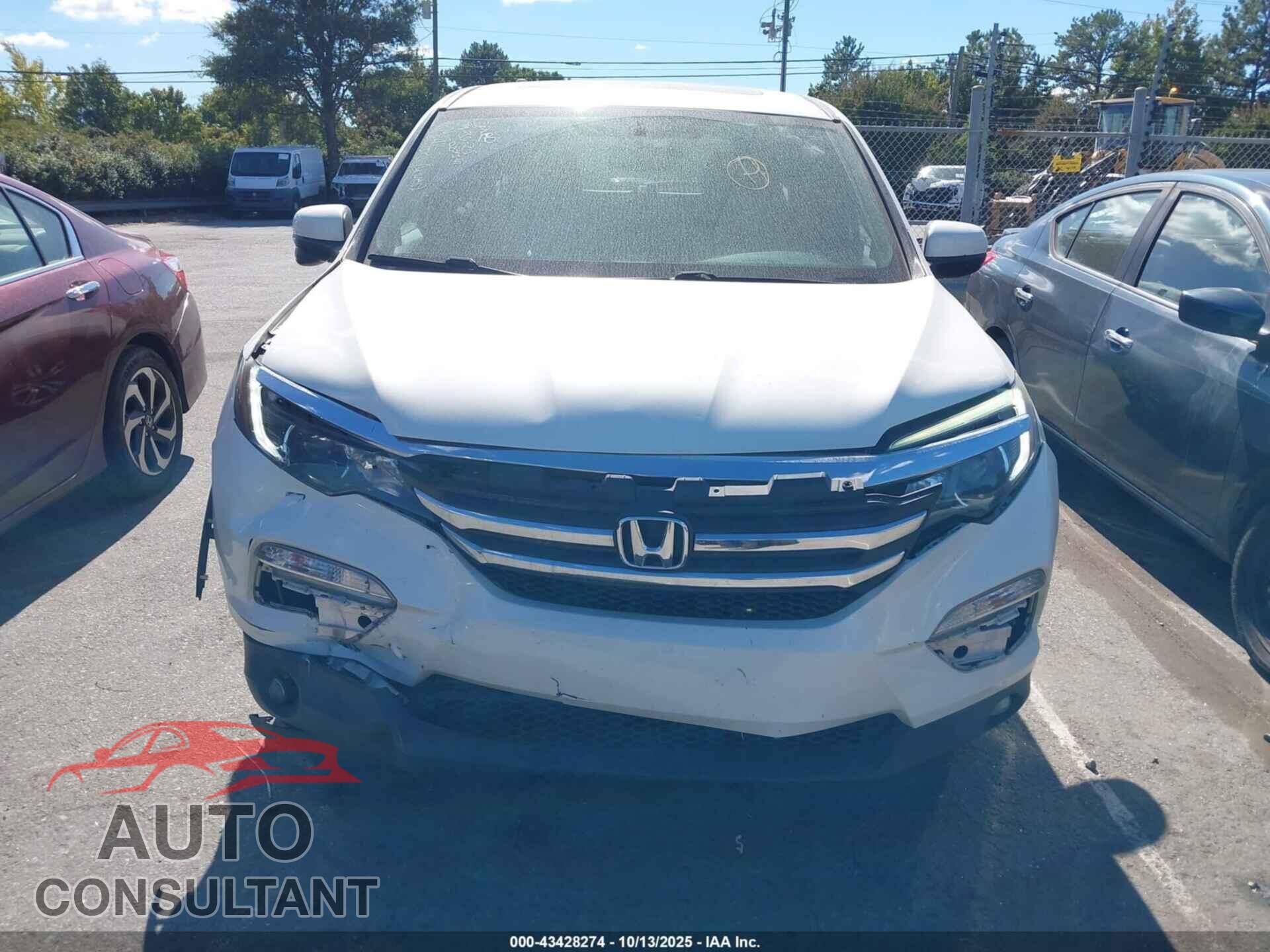 HONDA PILOT 2017 - 5FNYF5H76HB027541