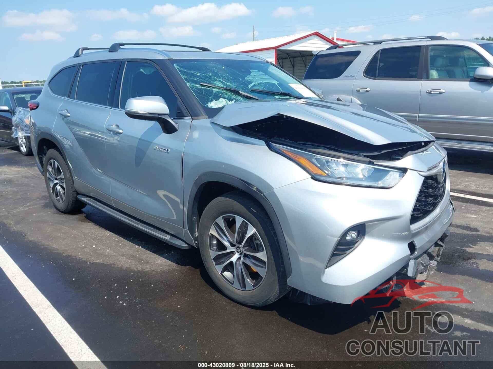 TOYOTA HIGHLANDER 2020 - 5TDGARAH2LS502109