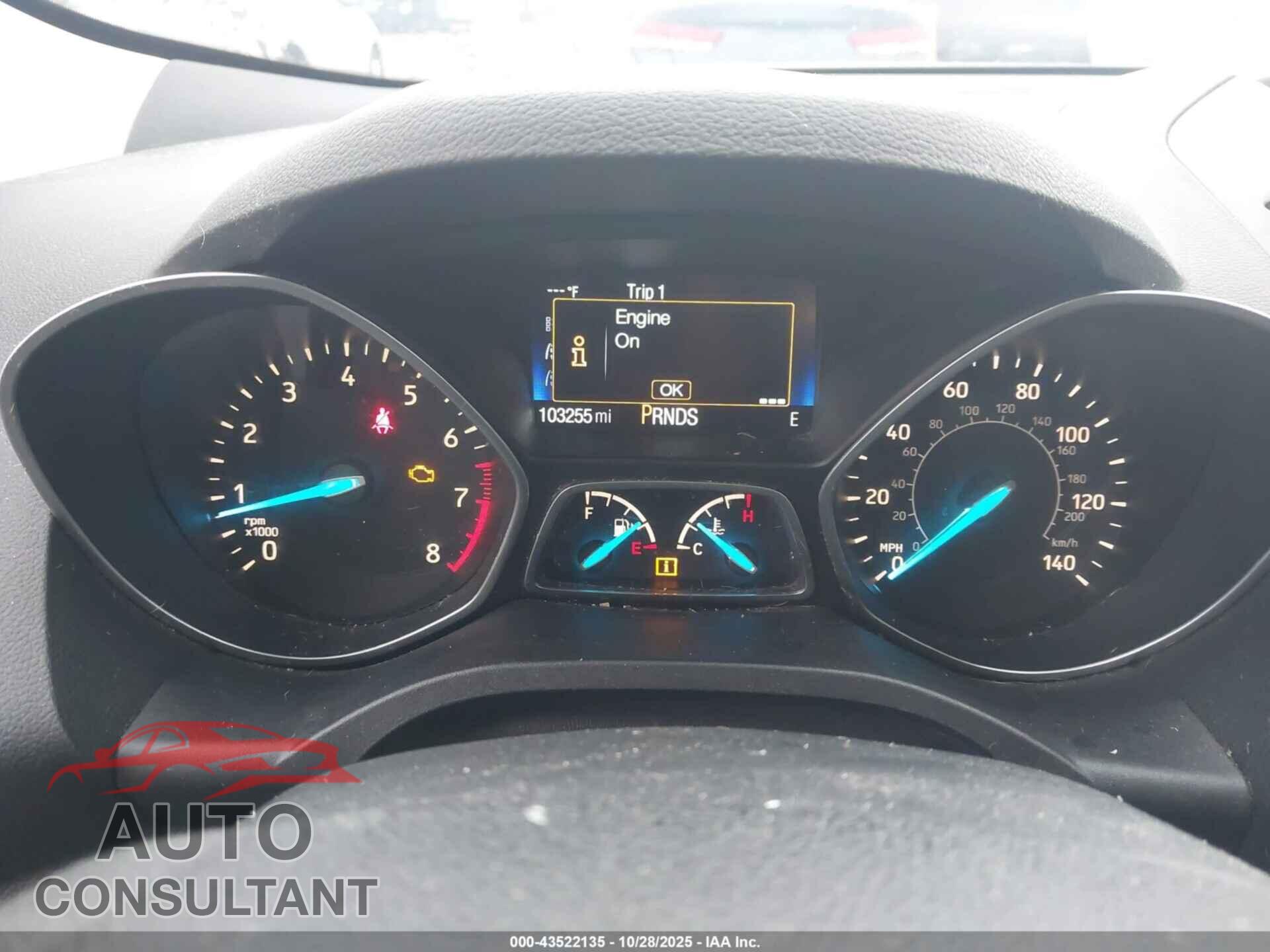 FORD ESCAPE 2017 - 1FMCU0F79HUB89057