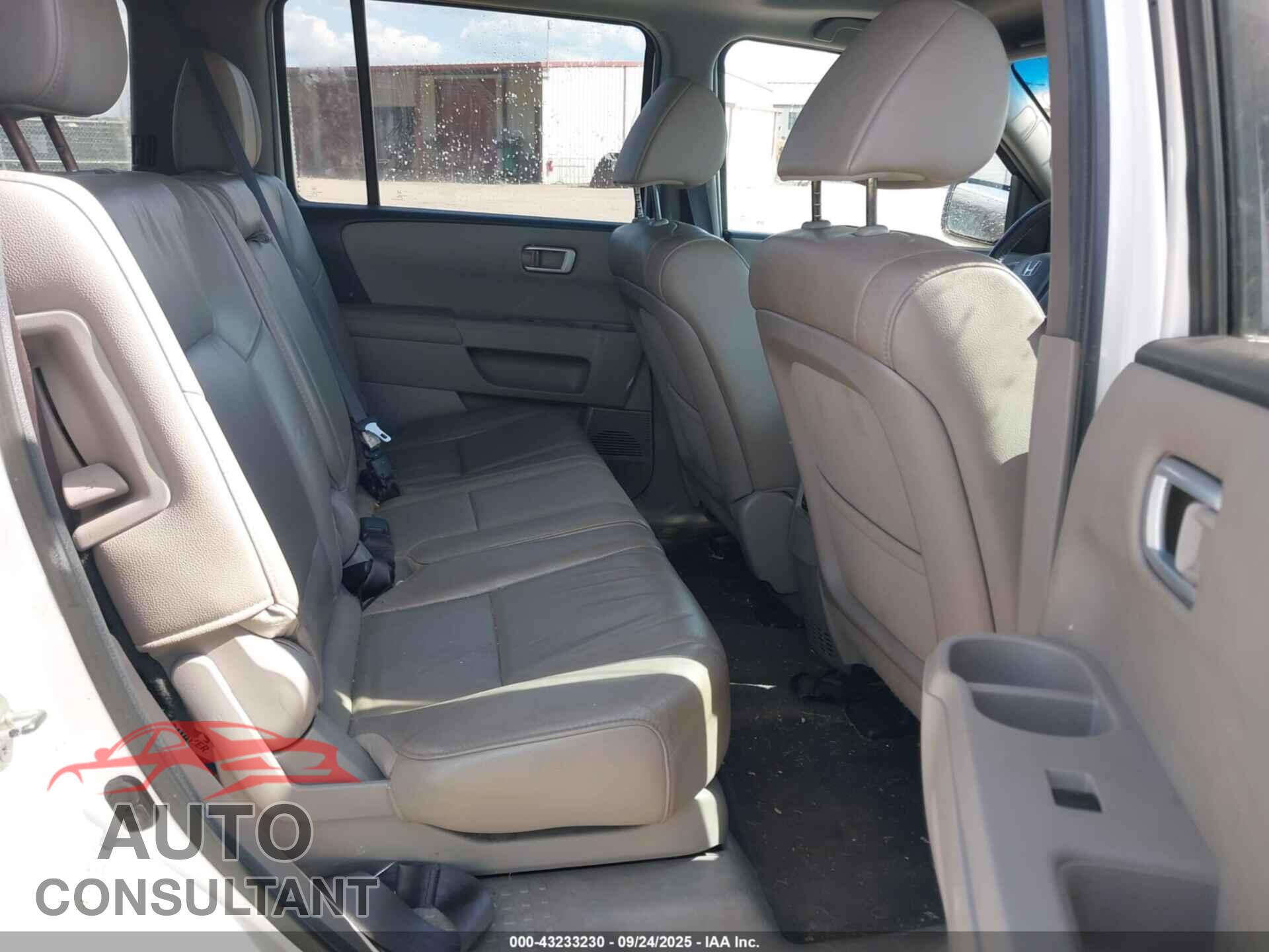 HONDA PILOT 2012 - 5FNYF3H50CB042614
