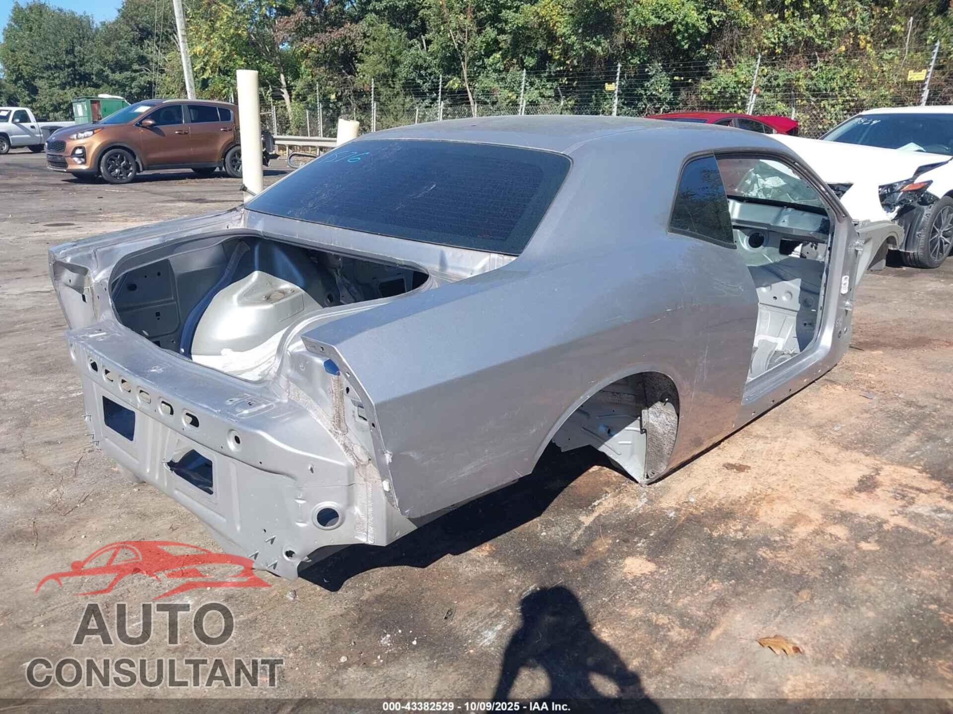 DODGE CHALLENGER 2016 - 2C3CDZFJ8GH101576