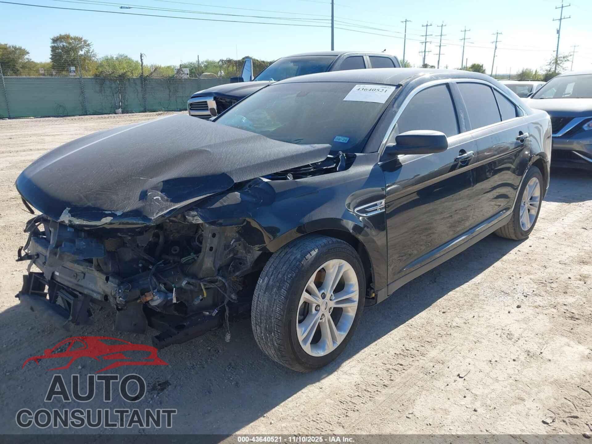 FORD TAURUS 2015 - 1FAHP2D80FG134121