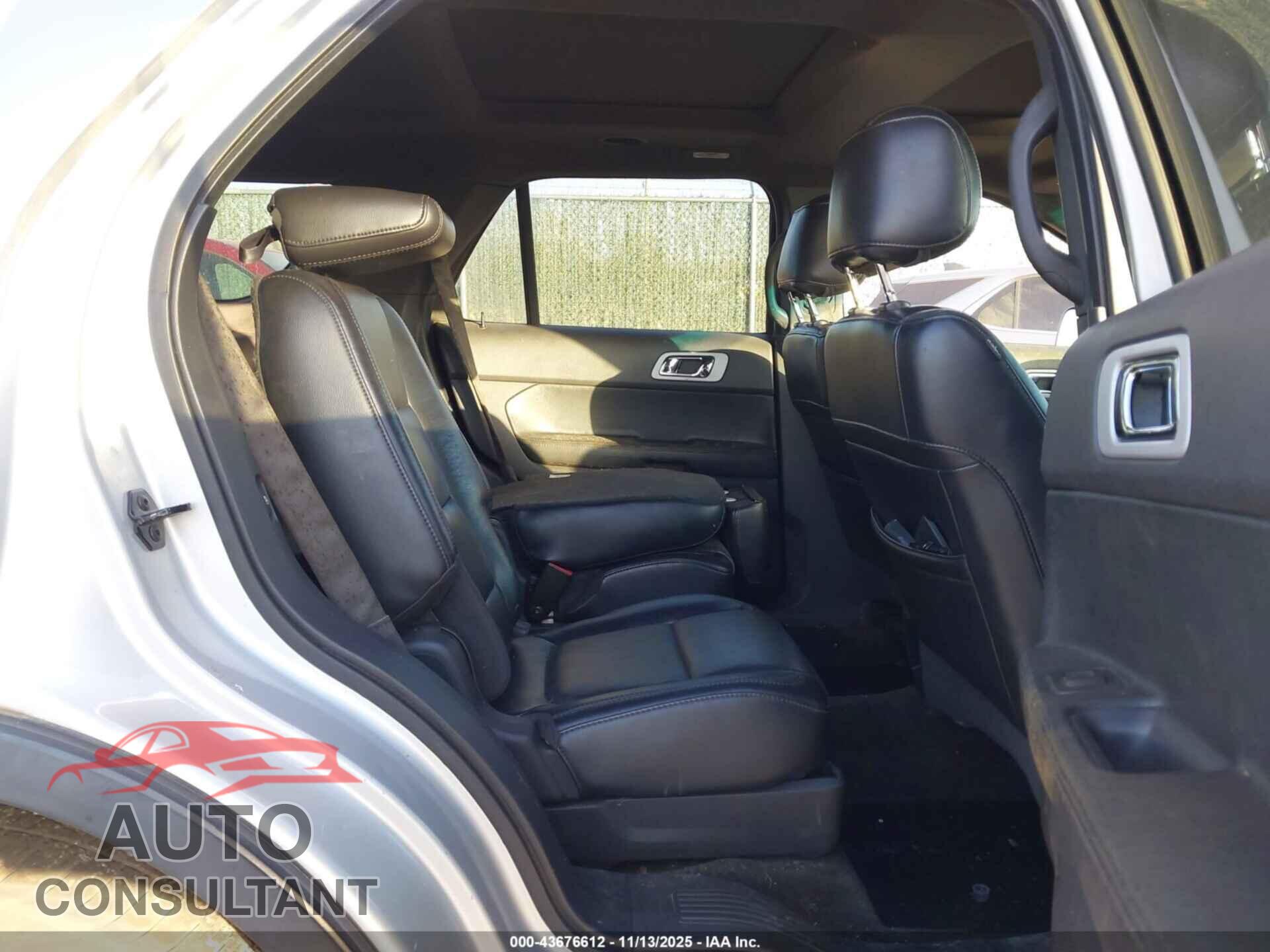 FORD EXPLORER 2011 - 1FMHK7F85BGA75429