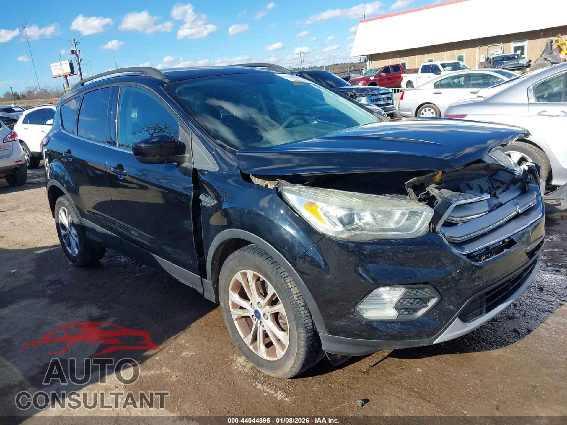 FORD ESCAPE 2017 - 1FMCU0GD0HUC63535