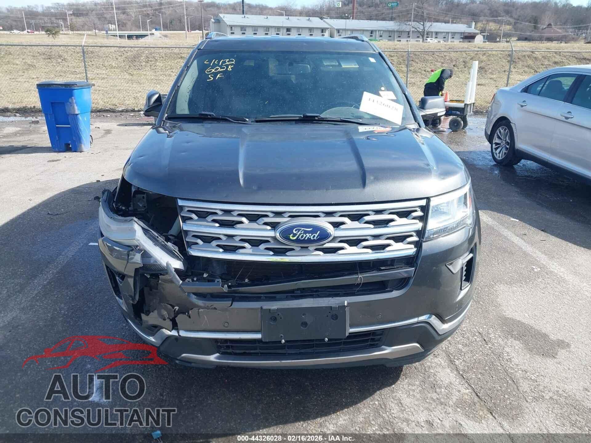 FORD EXPLORER 2018 - 1FM5K7F83JGB13631