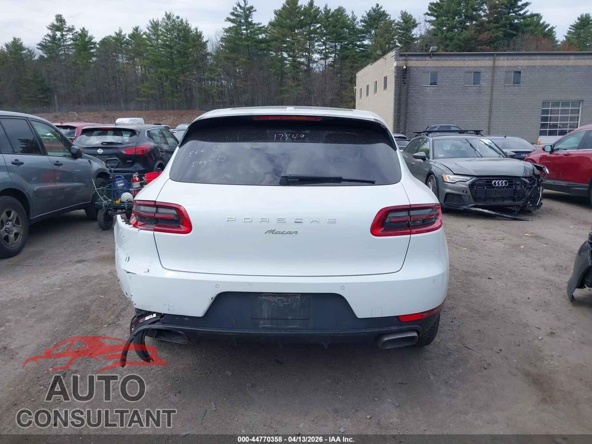 PORSCHE MACAN 2017 - WP1AA2A5XHLB05855