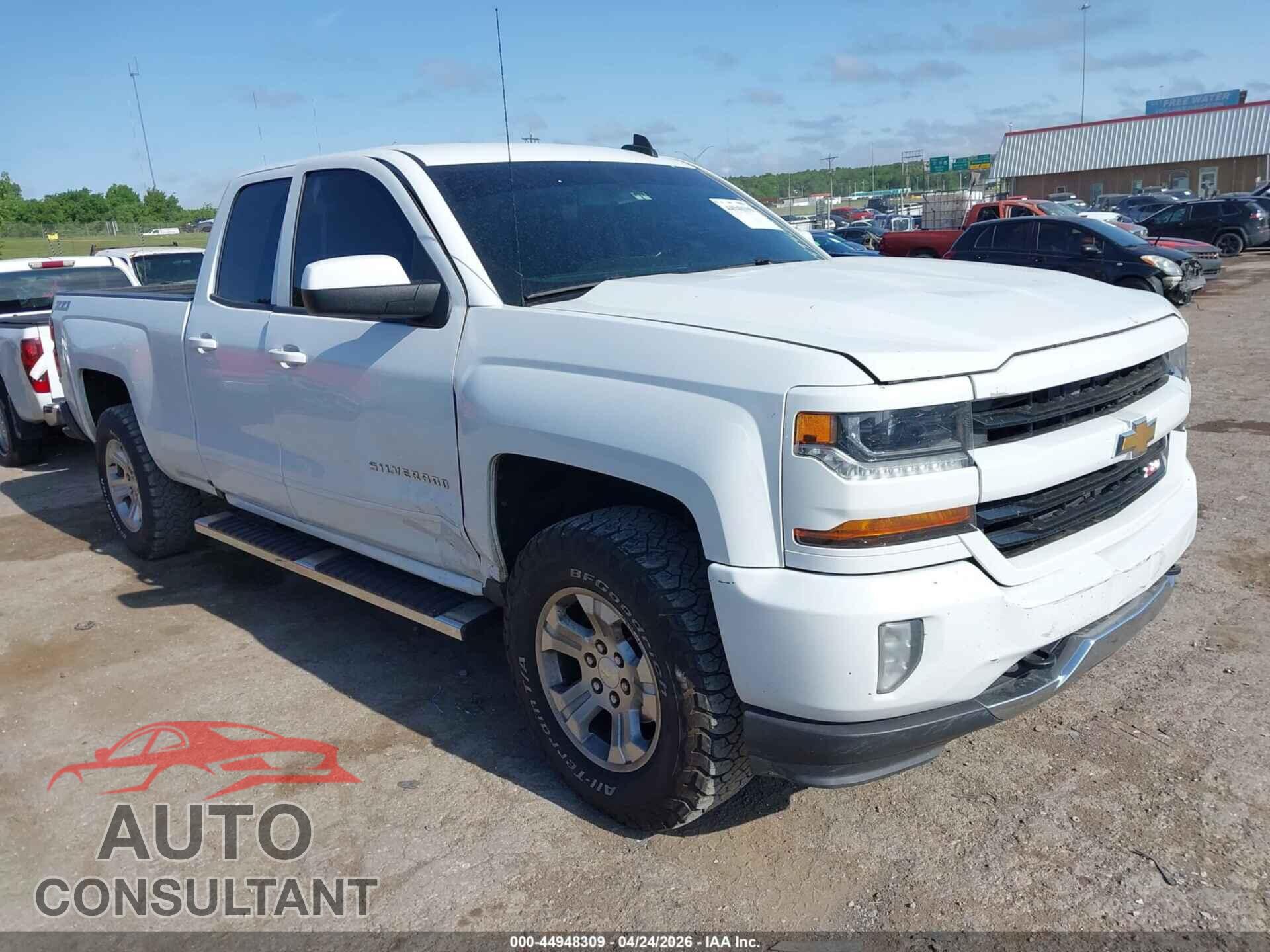 CHEVROLET SILVERADO 1500 2017 - 1GCVKREC4HZ347345