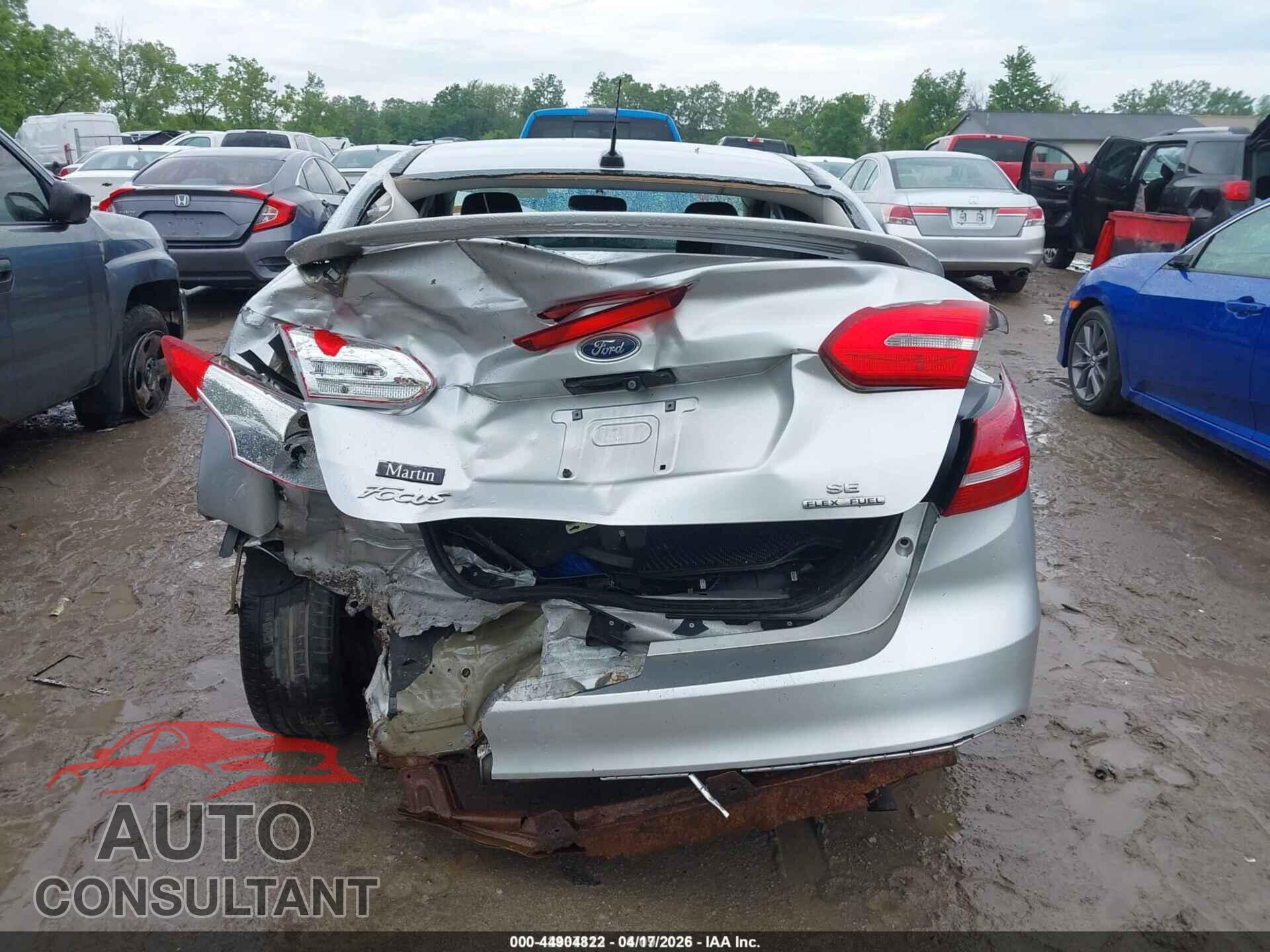 FORD FOCUS 2016 - 1FADP3F28GL403469