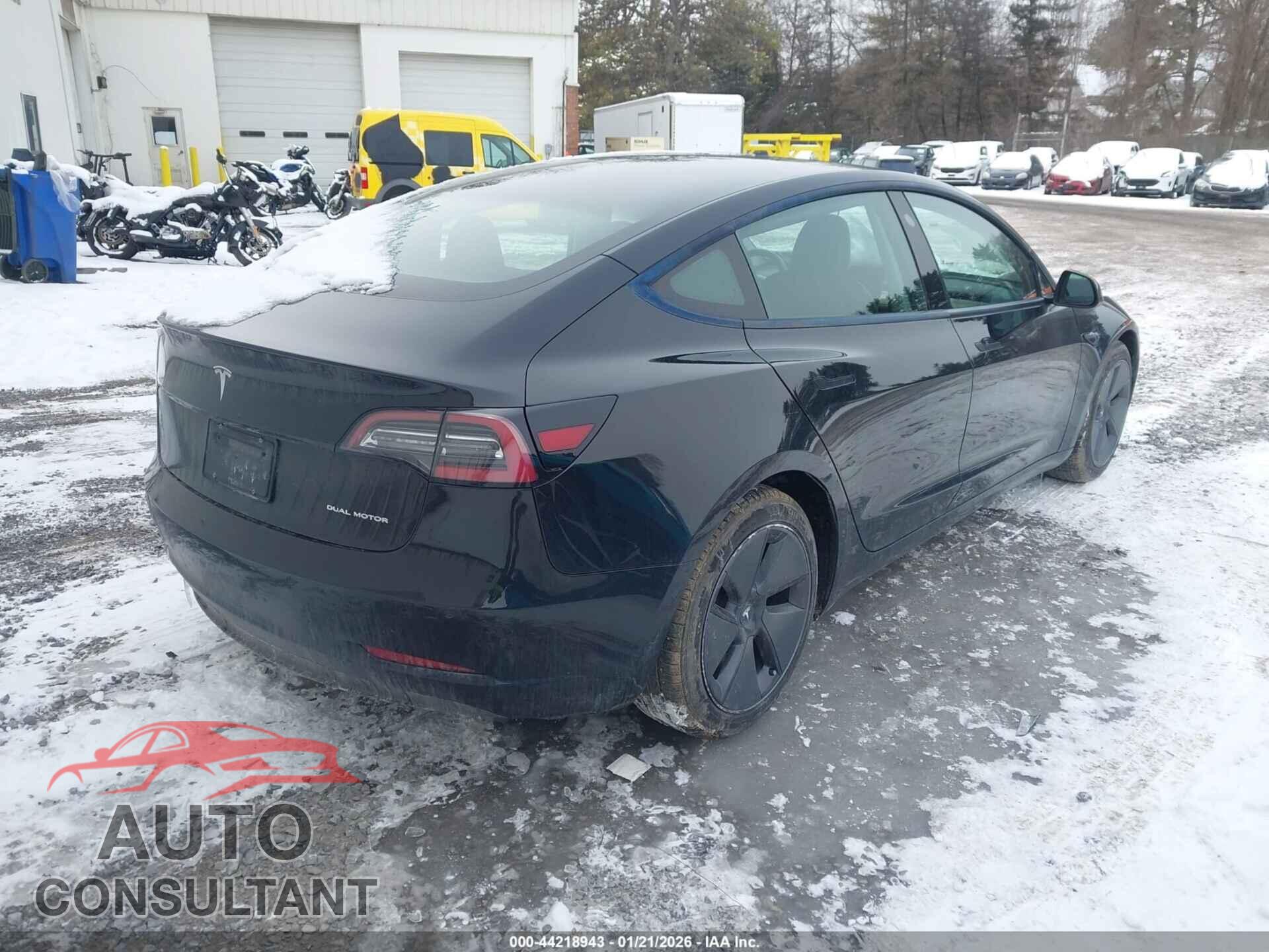 TESLA MODEL 3 2021 - 5YJ3E1EB7MF915580