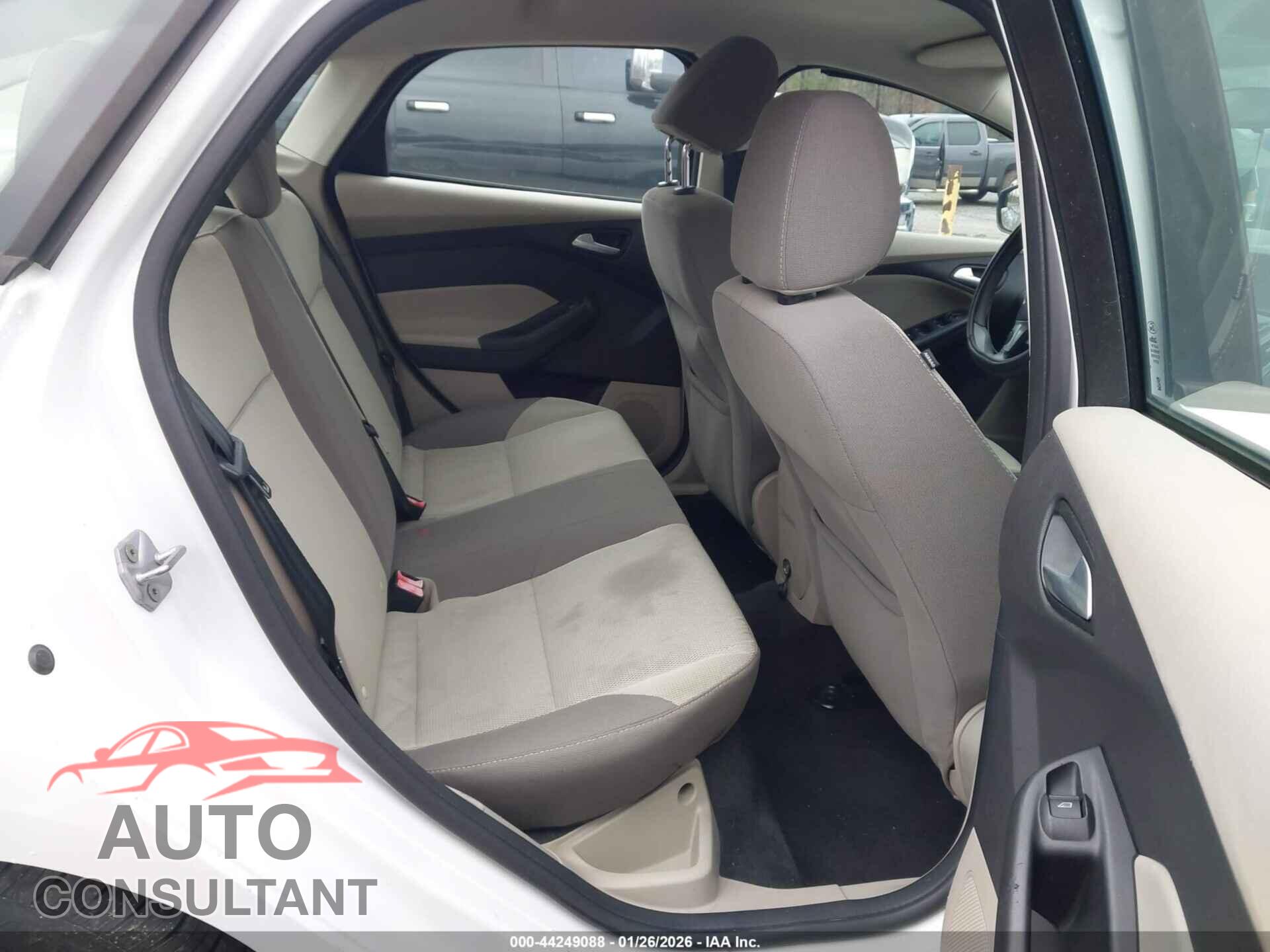 FORD FOCUS 2014 - 1FADP3F20EL135448