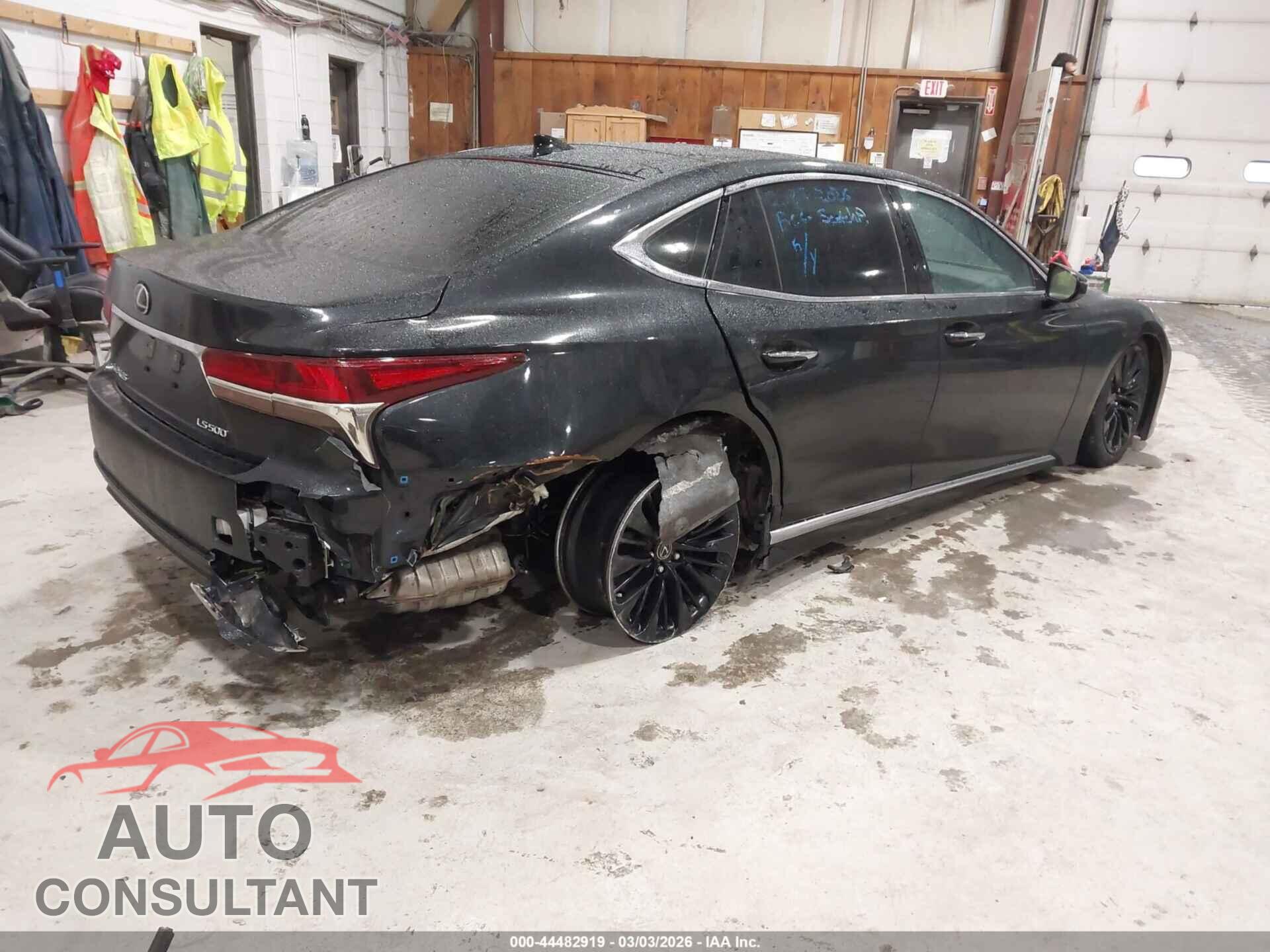 LEXUS LS 500 2021 - JTHD51FF0M5013309